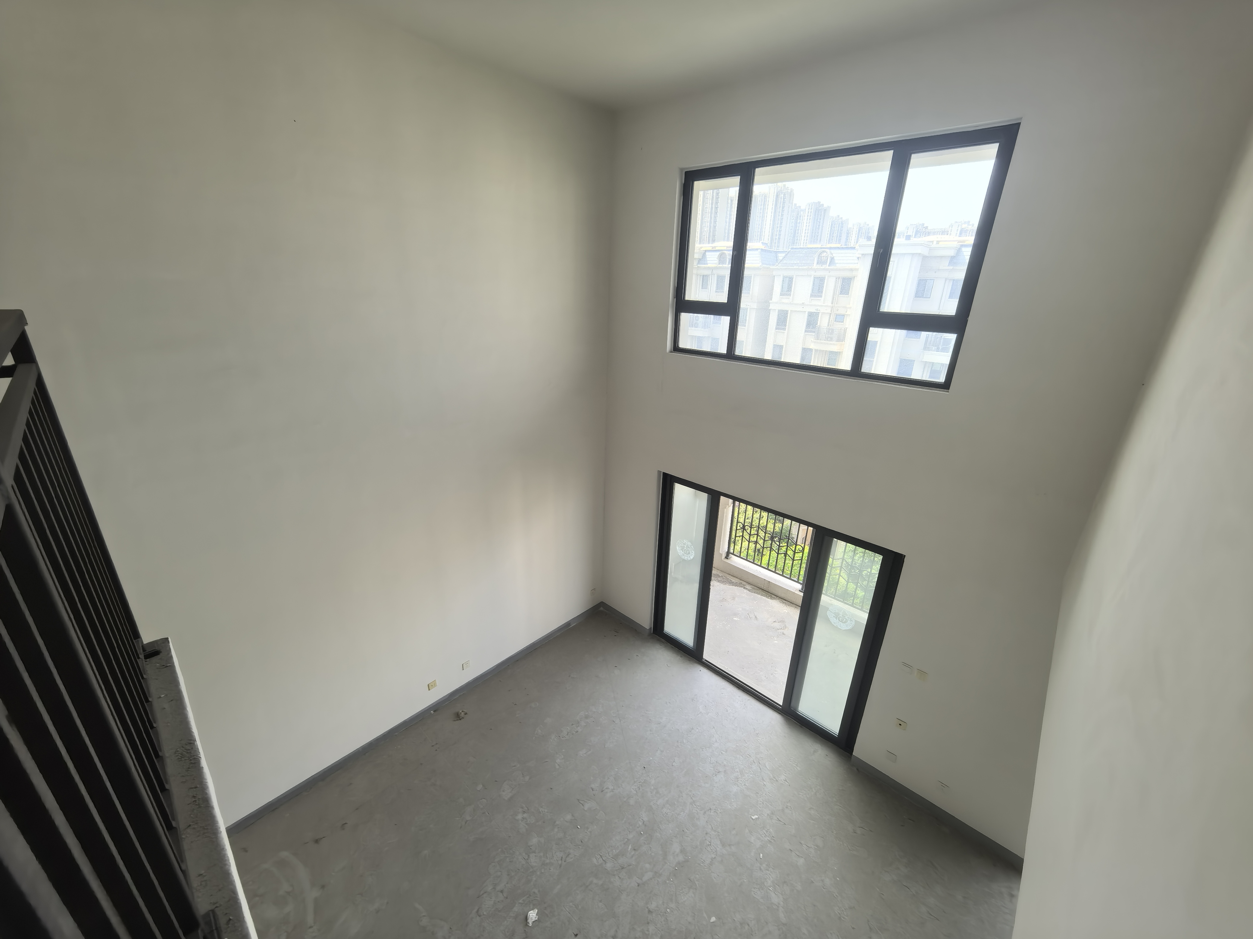中海铂樾府 5室2厅3卫 202.00m&sup2;