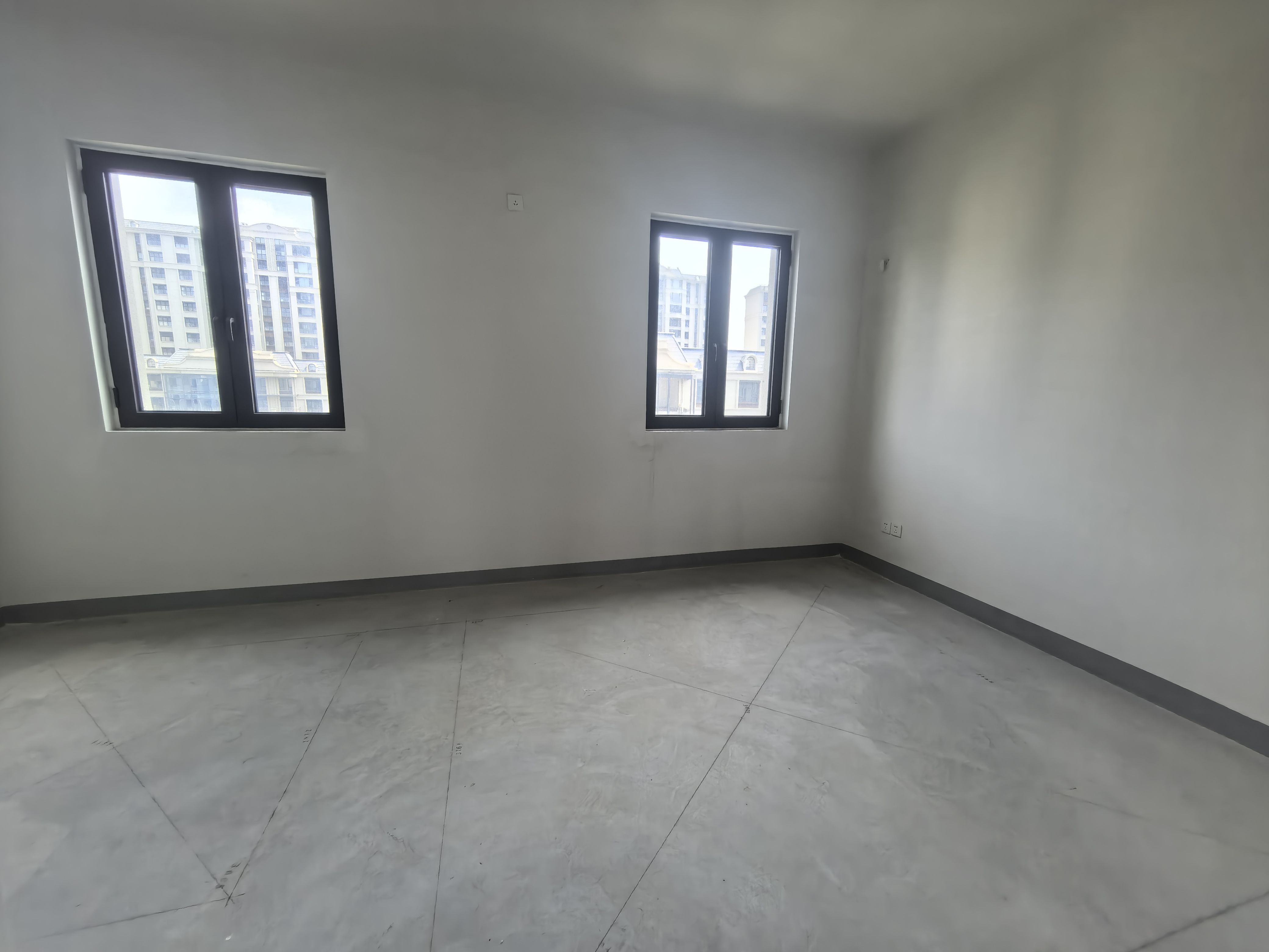 中海铂樾府 5室2厅3卫 202.00m&sup2;