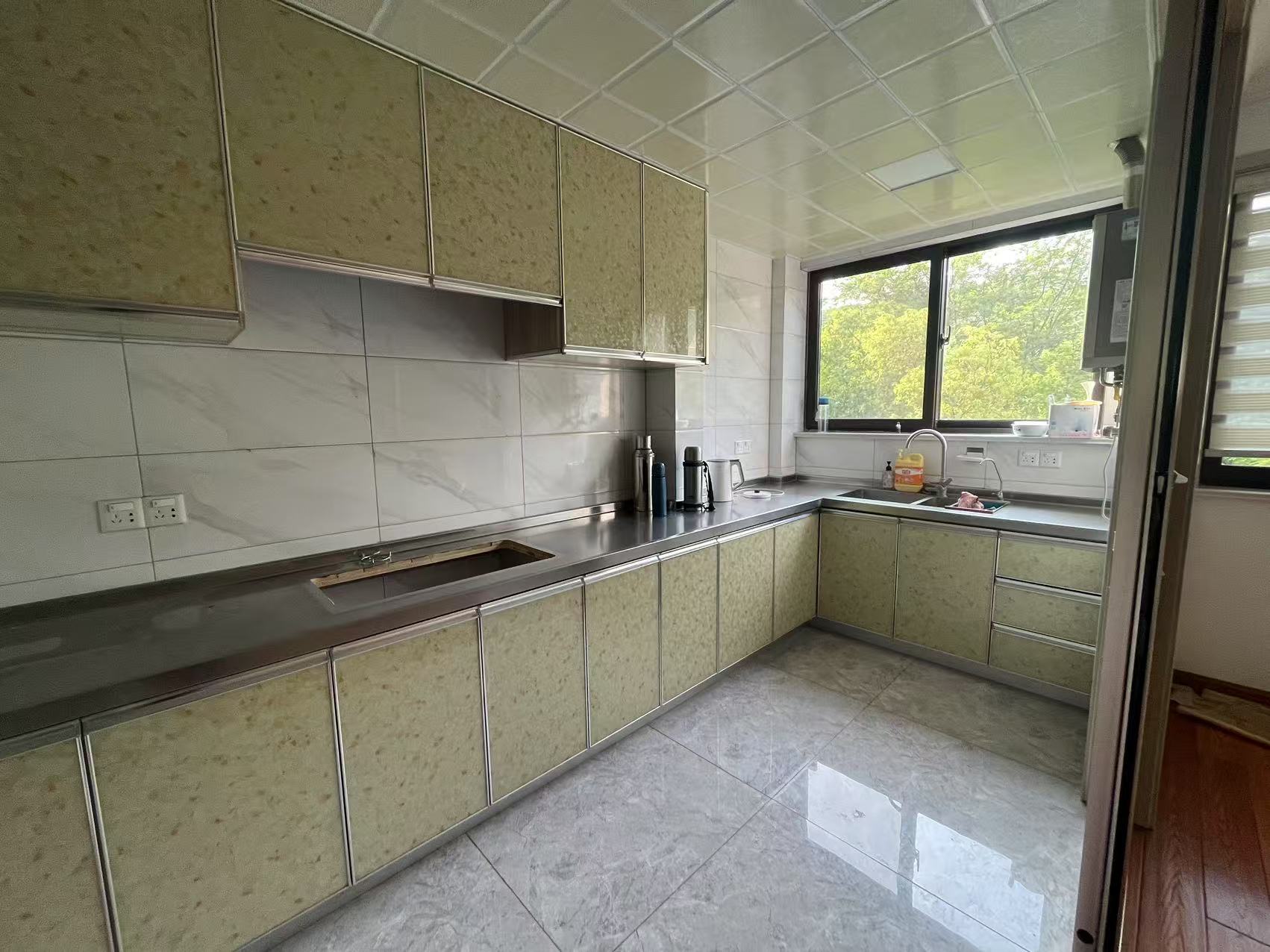 新城新苑 3室2厅1卫 123.5m&sup2;