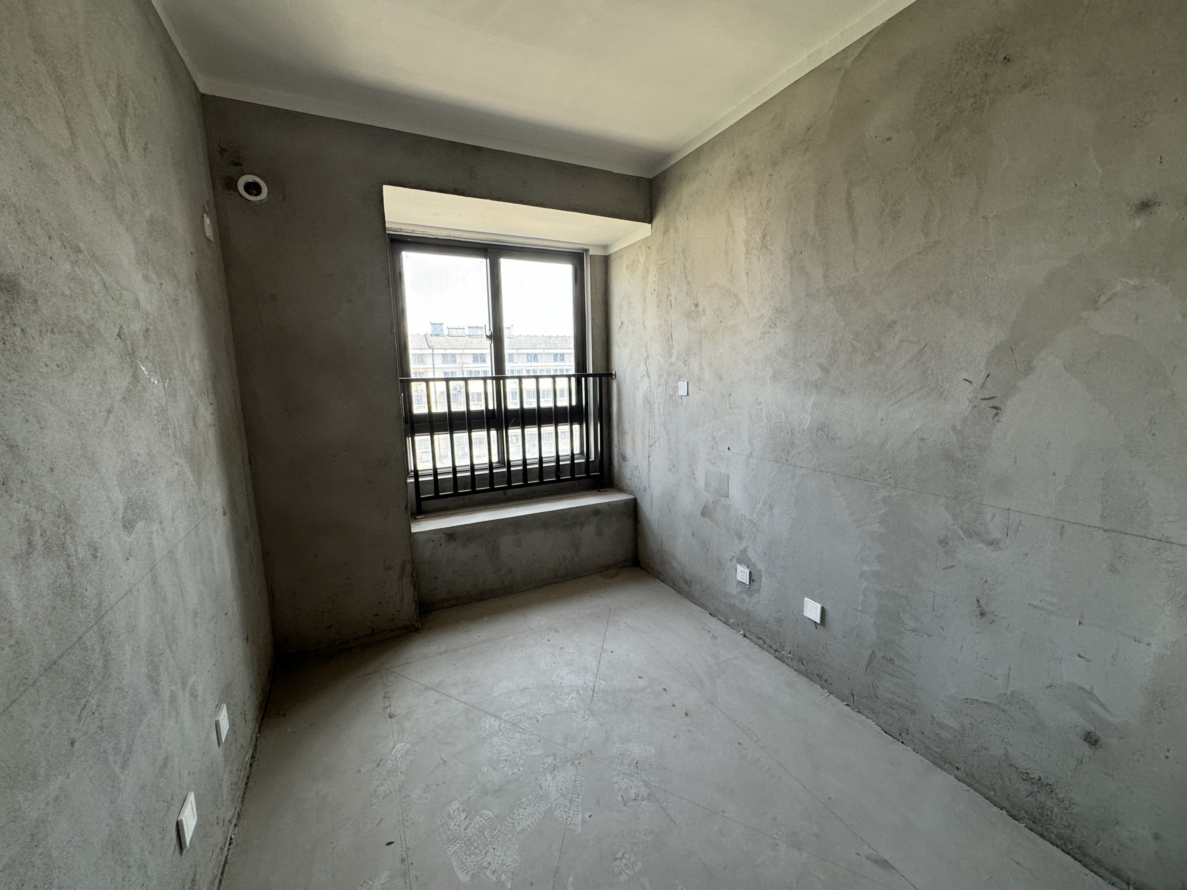 保利香槟国际 4室2厅2卫 128m&sup2;