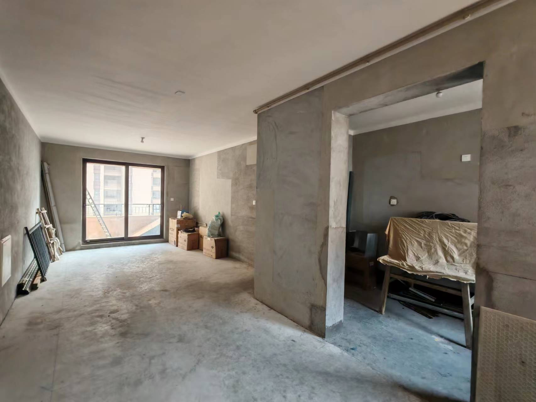 保利香槟国际 3室2厅2卫 122.33m&sup2;