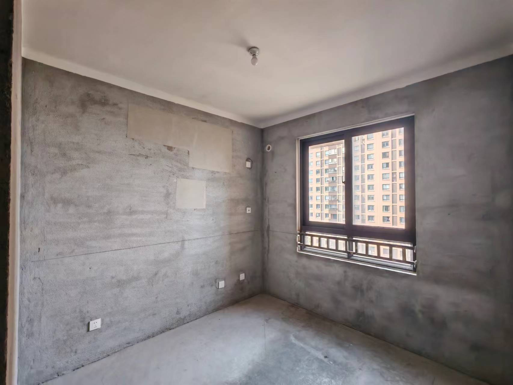 保利香槟国际 3室2厅2卫 122.33m&sup2;