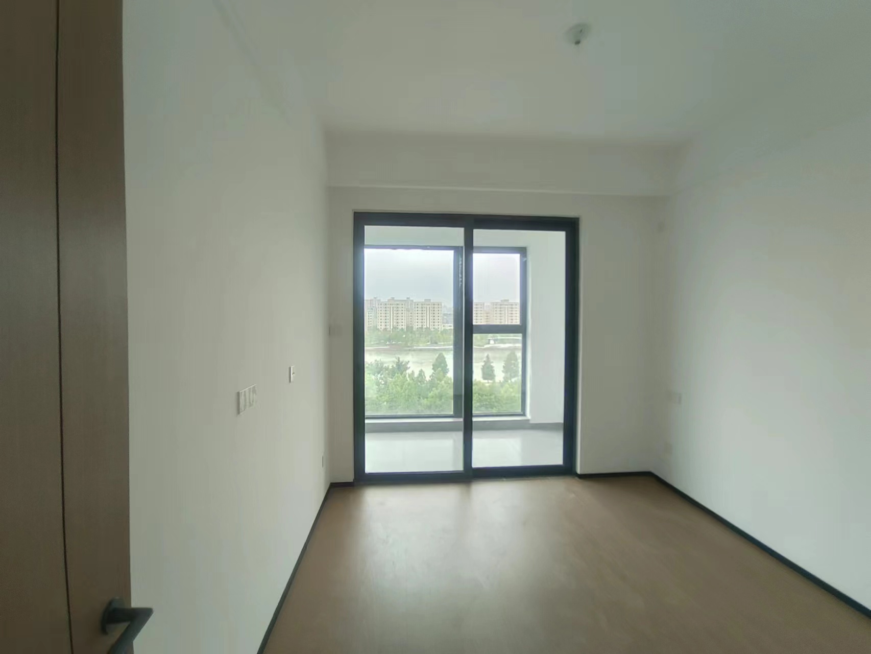 中铁壹号院 4室2厅2卫 142.46m&sup2;