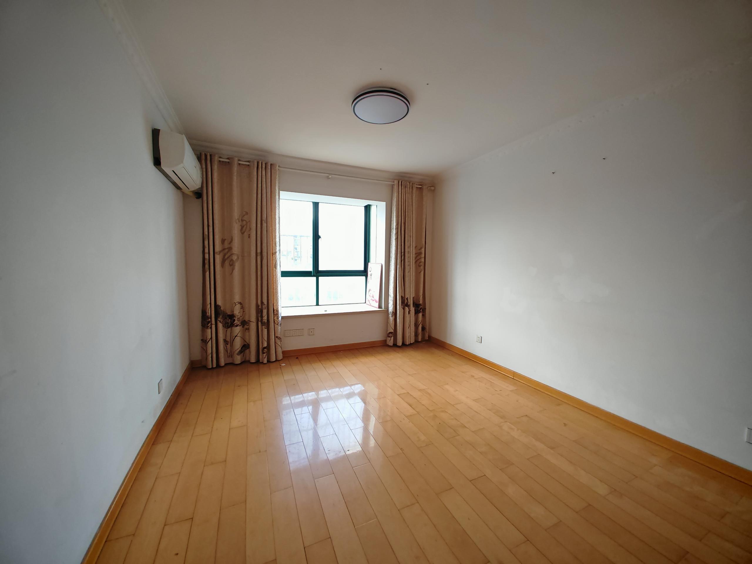 德民花苑东区 3室2厅2卫 144.48m&sup2;