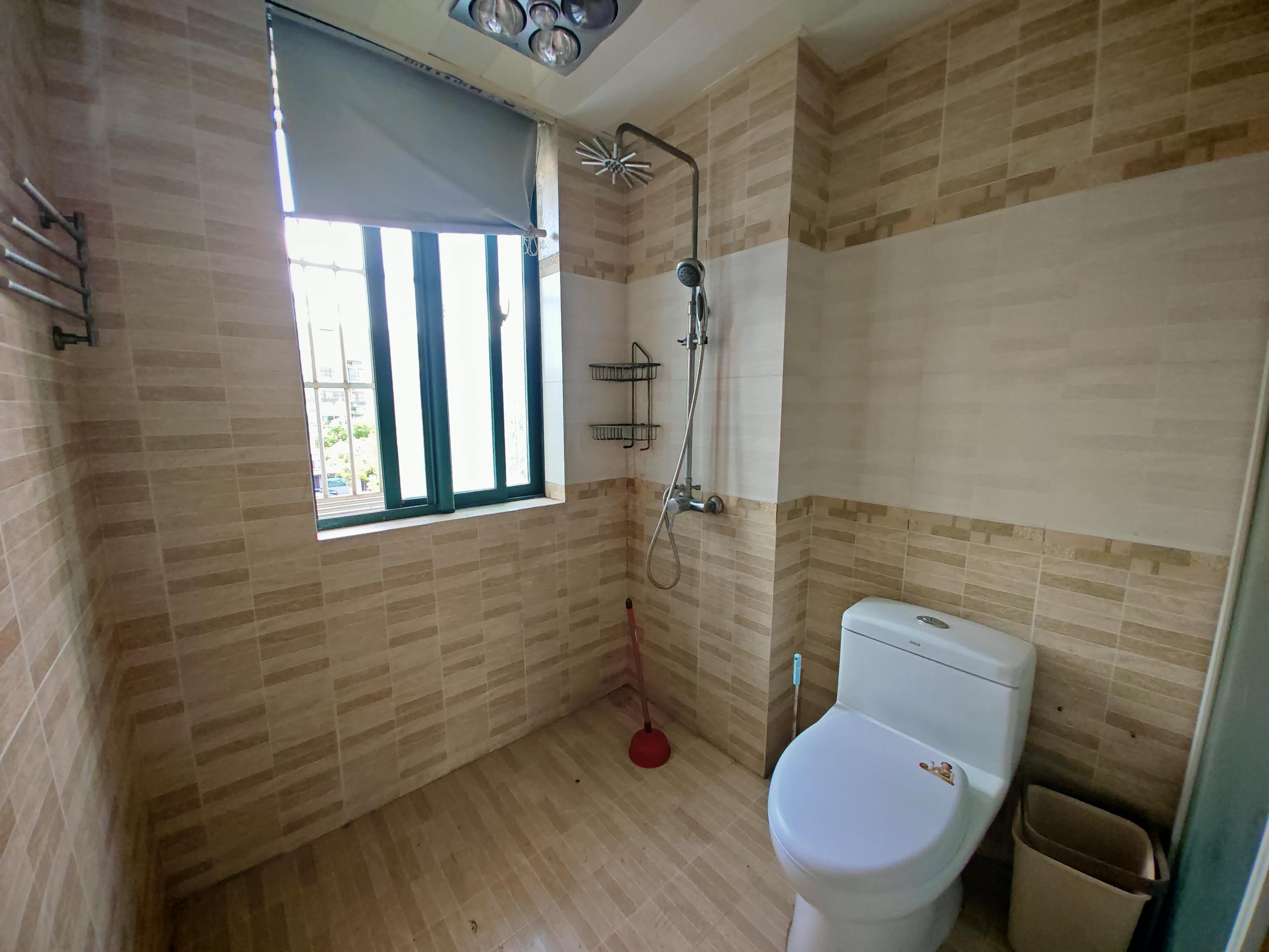 德民花苑东区 3室2厅2卫 144.48m&sup2;