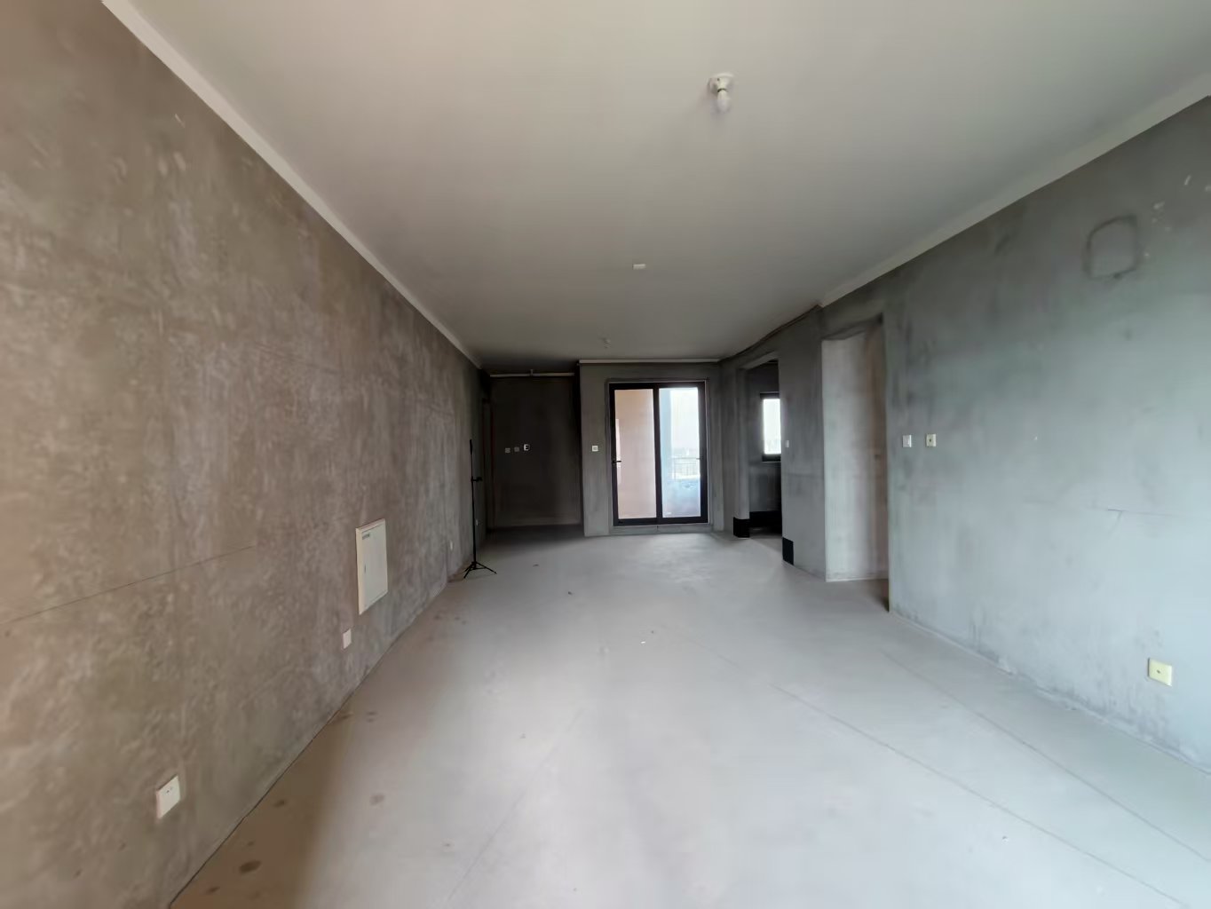 保利香槟国际 4室2厅2卫 155m&sup2;