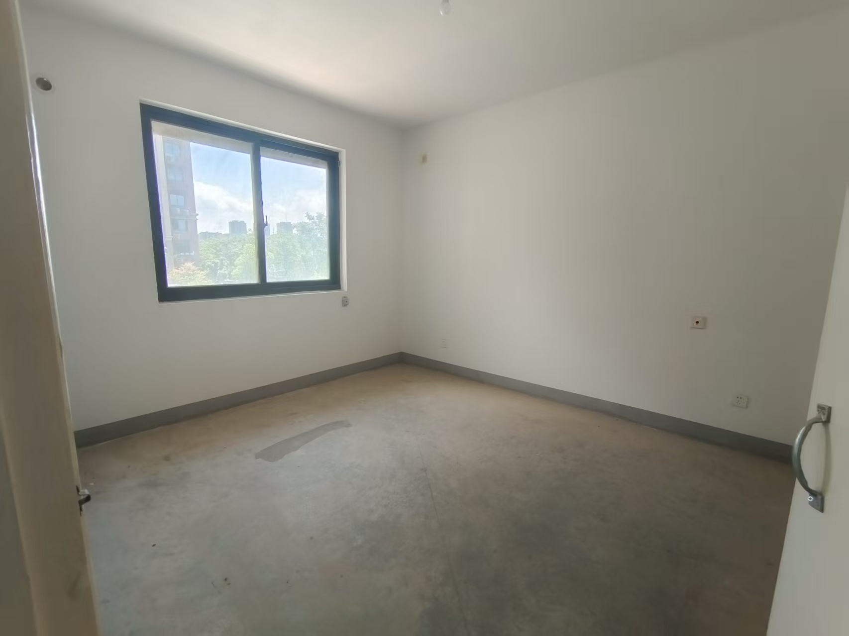光明嘉苑 3室1厅1卫 109.87m&sup2;