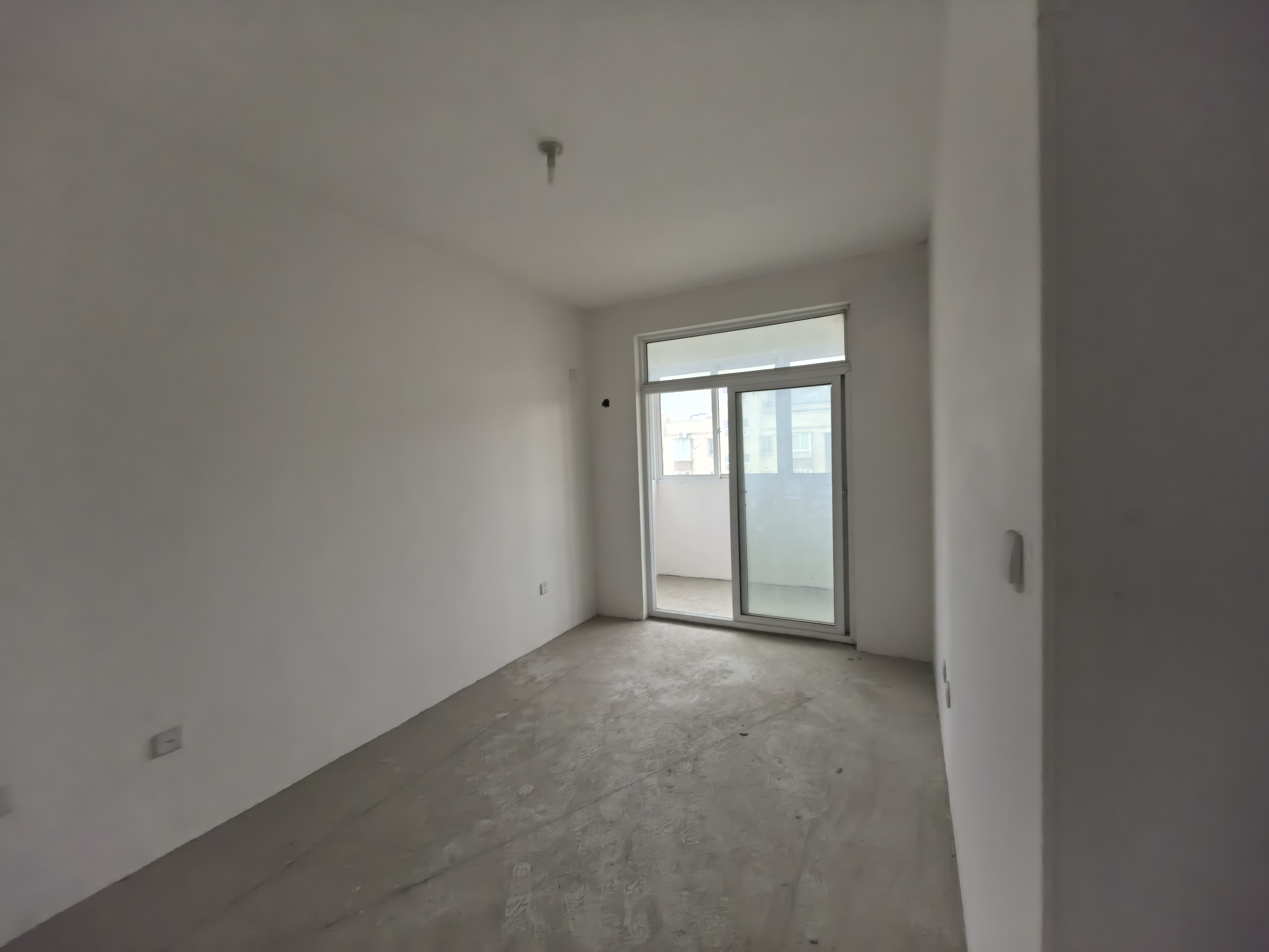 天霞苑 3室2厅2卫 192m&sup2;