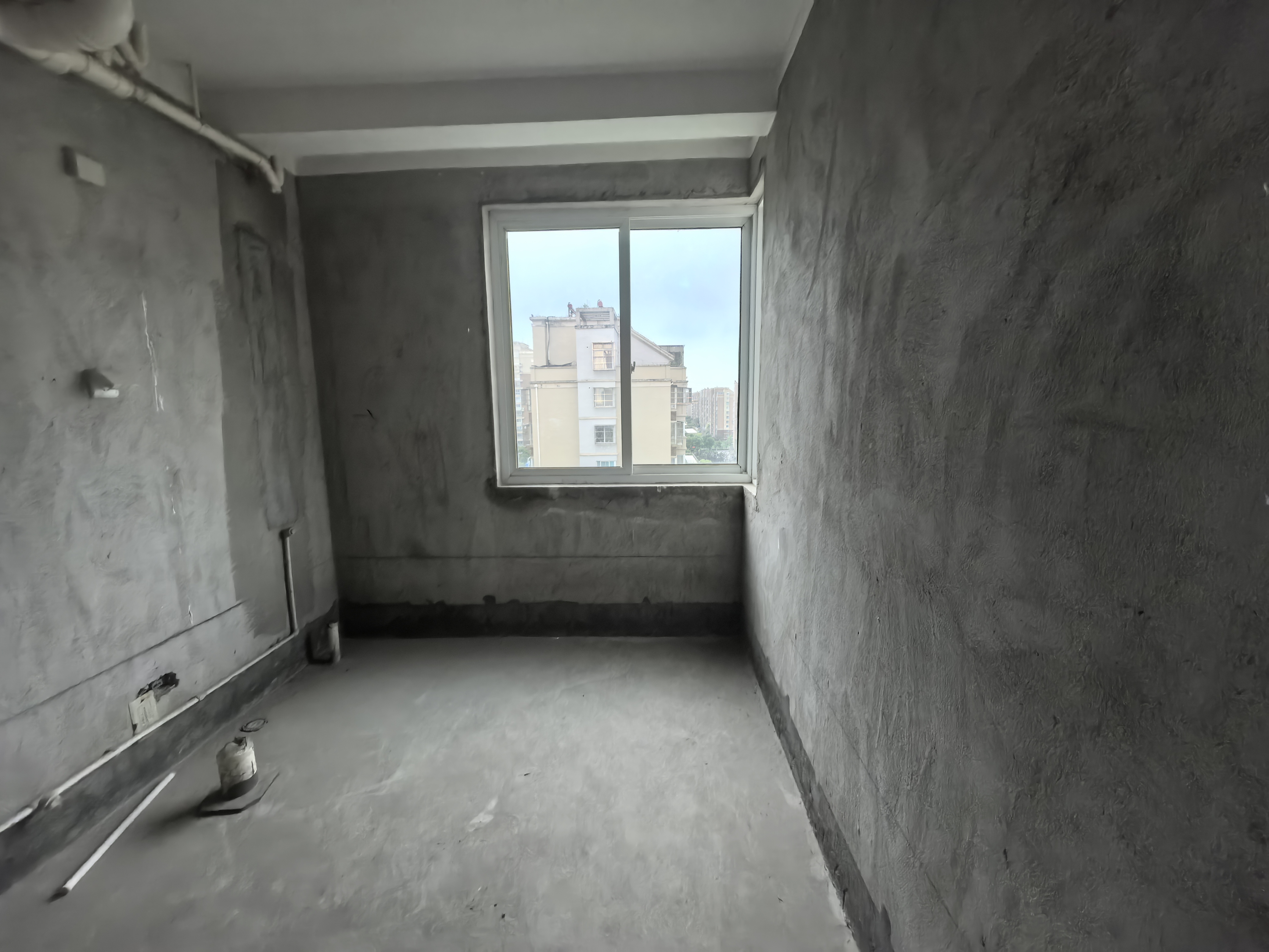 天霞苑 3室2厅2卫 192m&sup2;