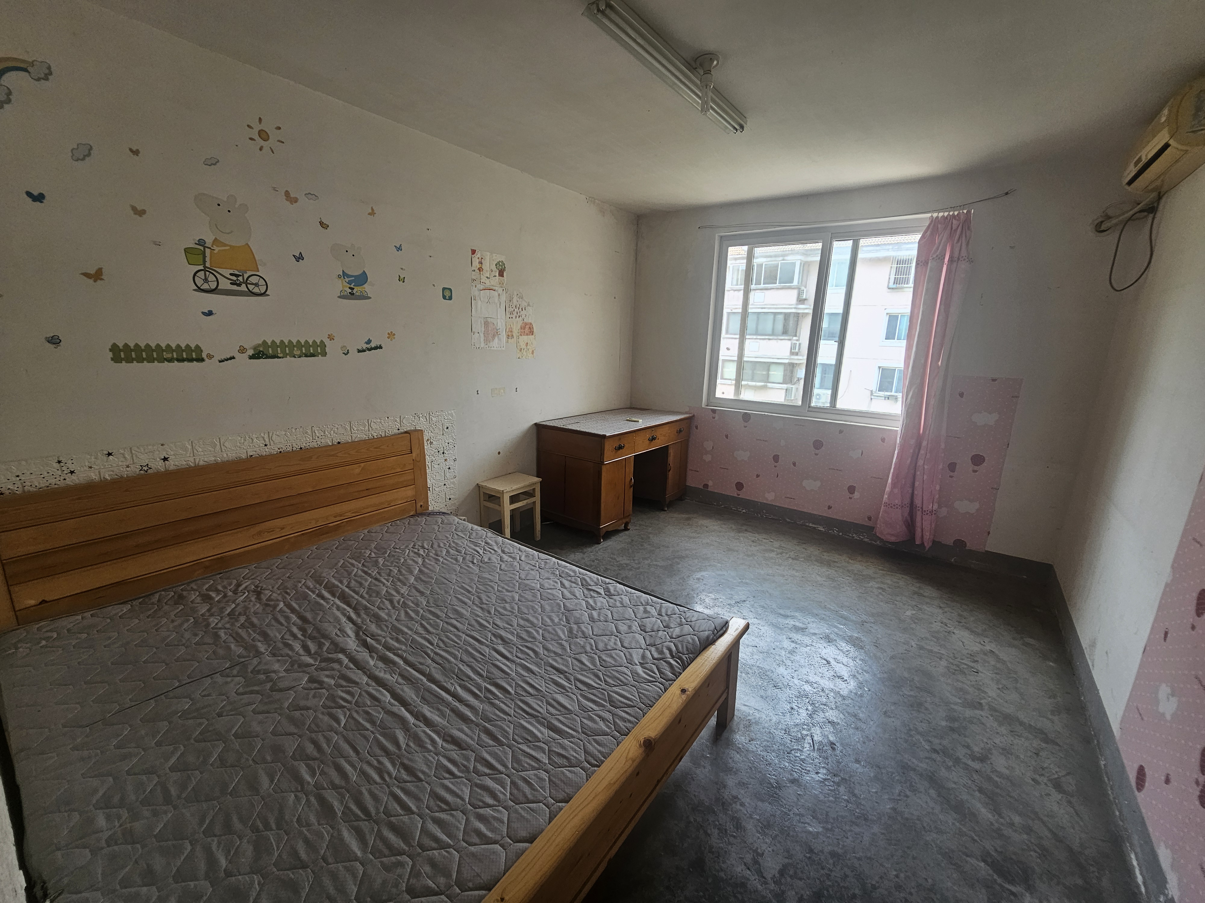 紫东花苑 2室1厅1卫 94m&sup2;