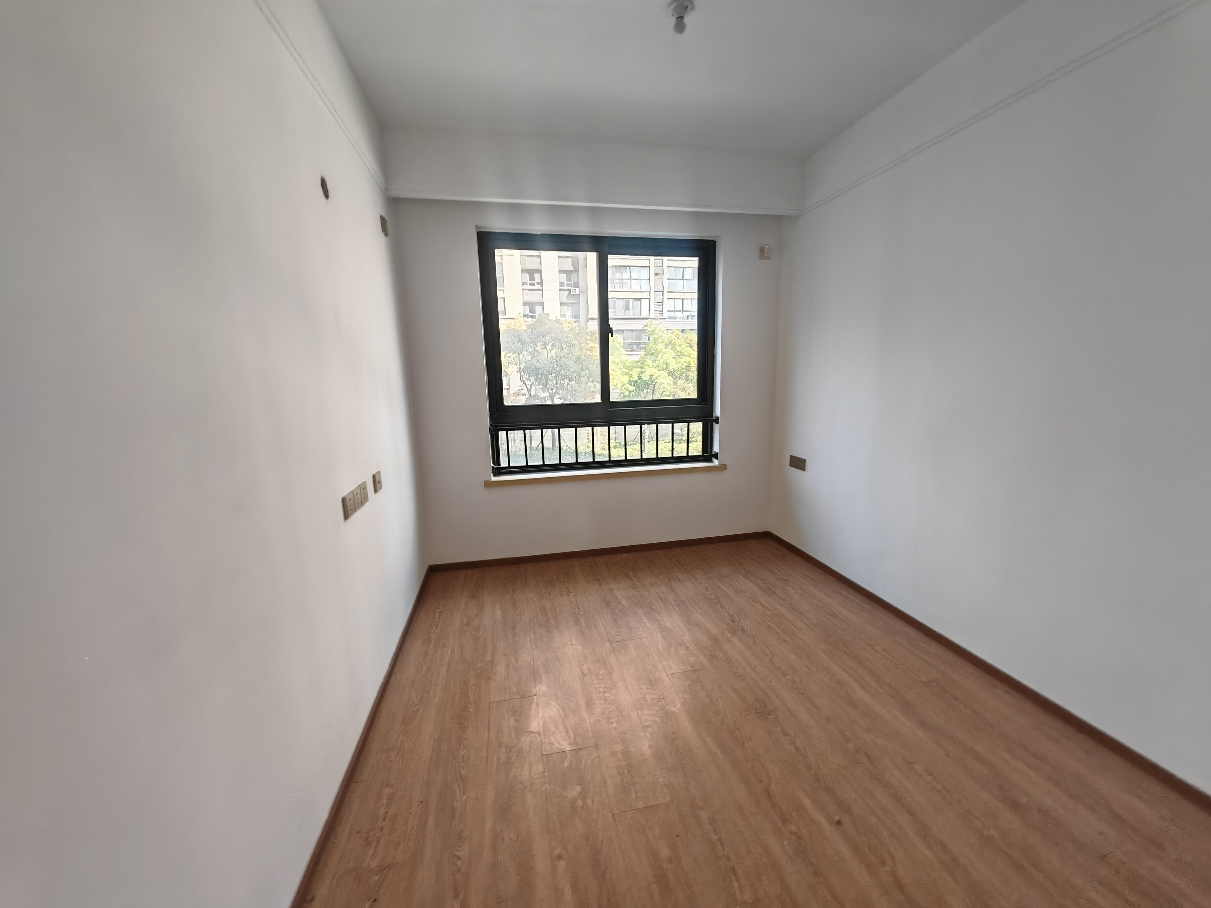 上悦城 3室2厅2卫 116m&sup2;