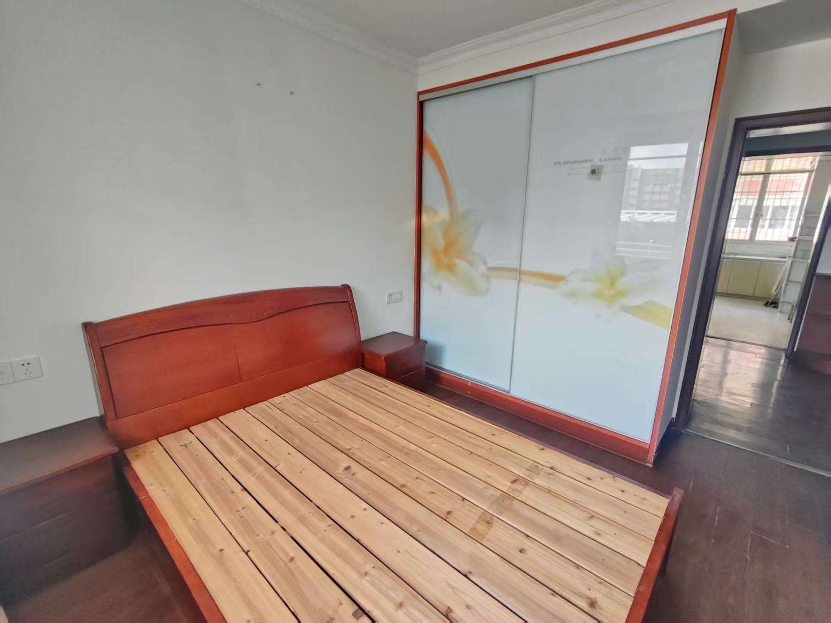 宝隆花园 2室1厅1卫 68m&sup2;