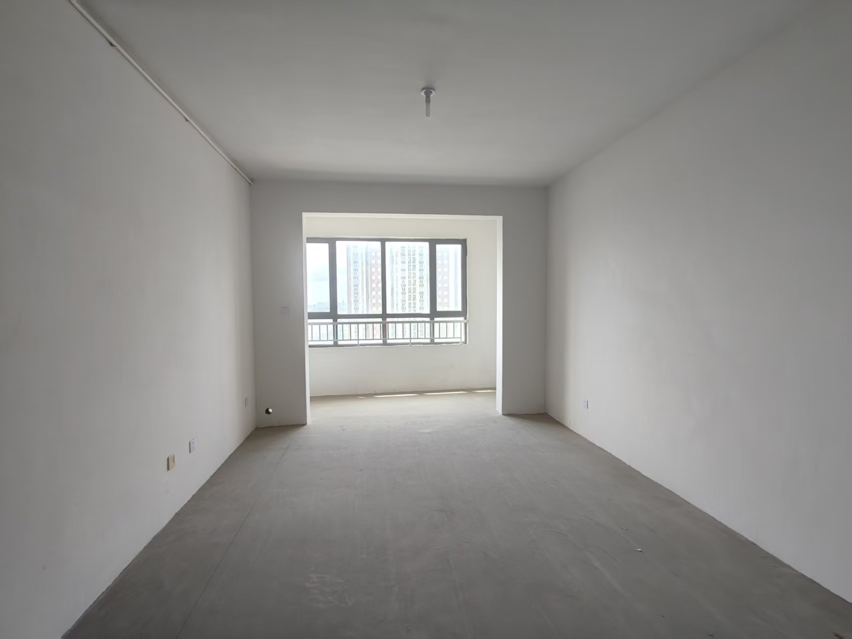 华山朝霞里(朝霞里花苑) 2室2厅1卫 96m²