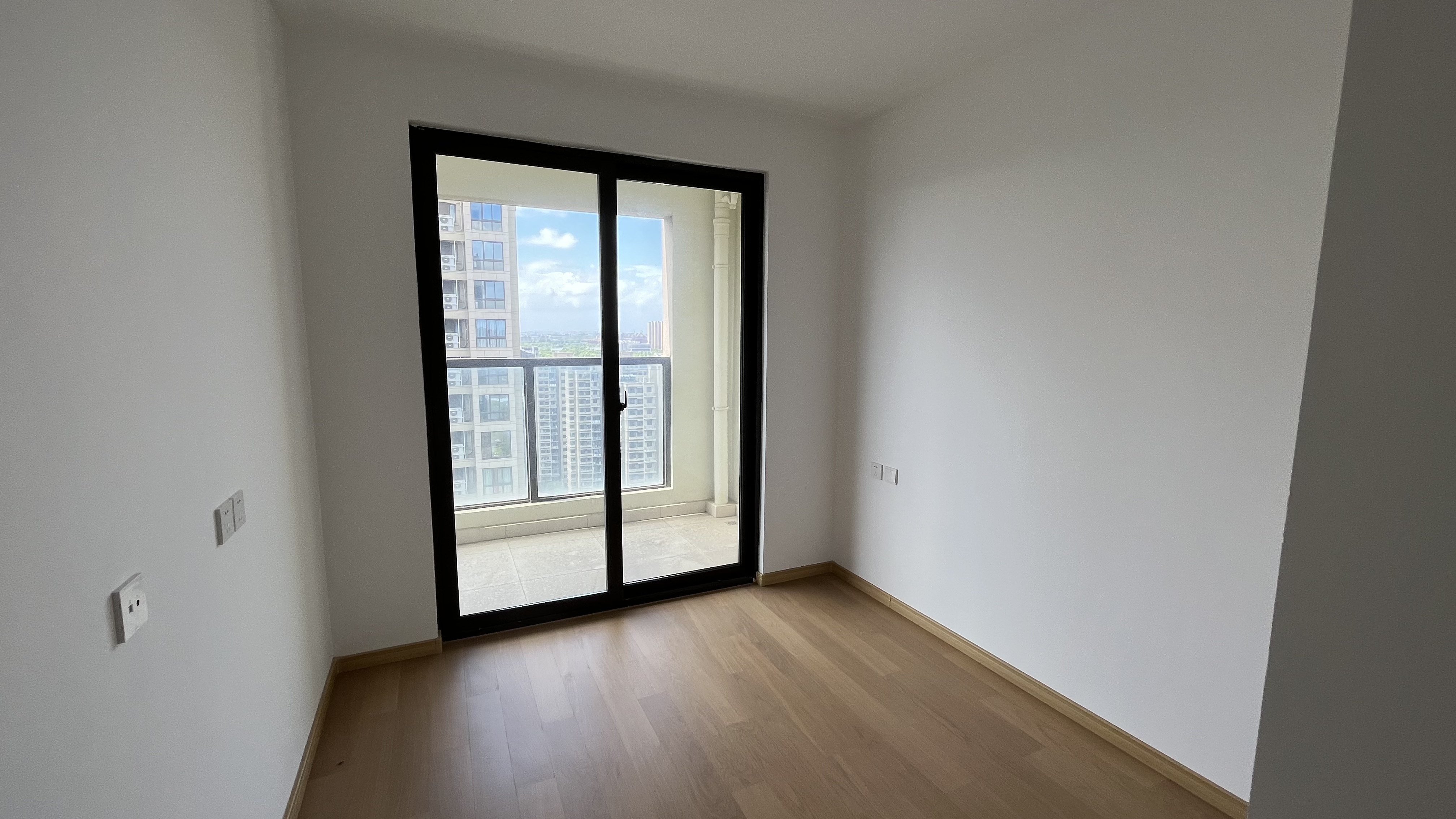 时光漫城 3室2厅2卫 124m&sup2;