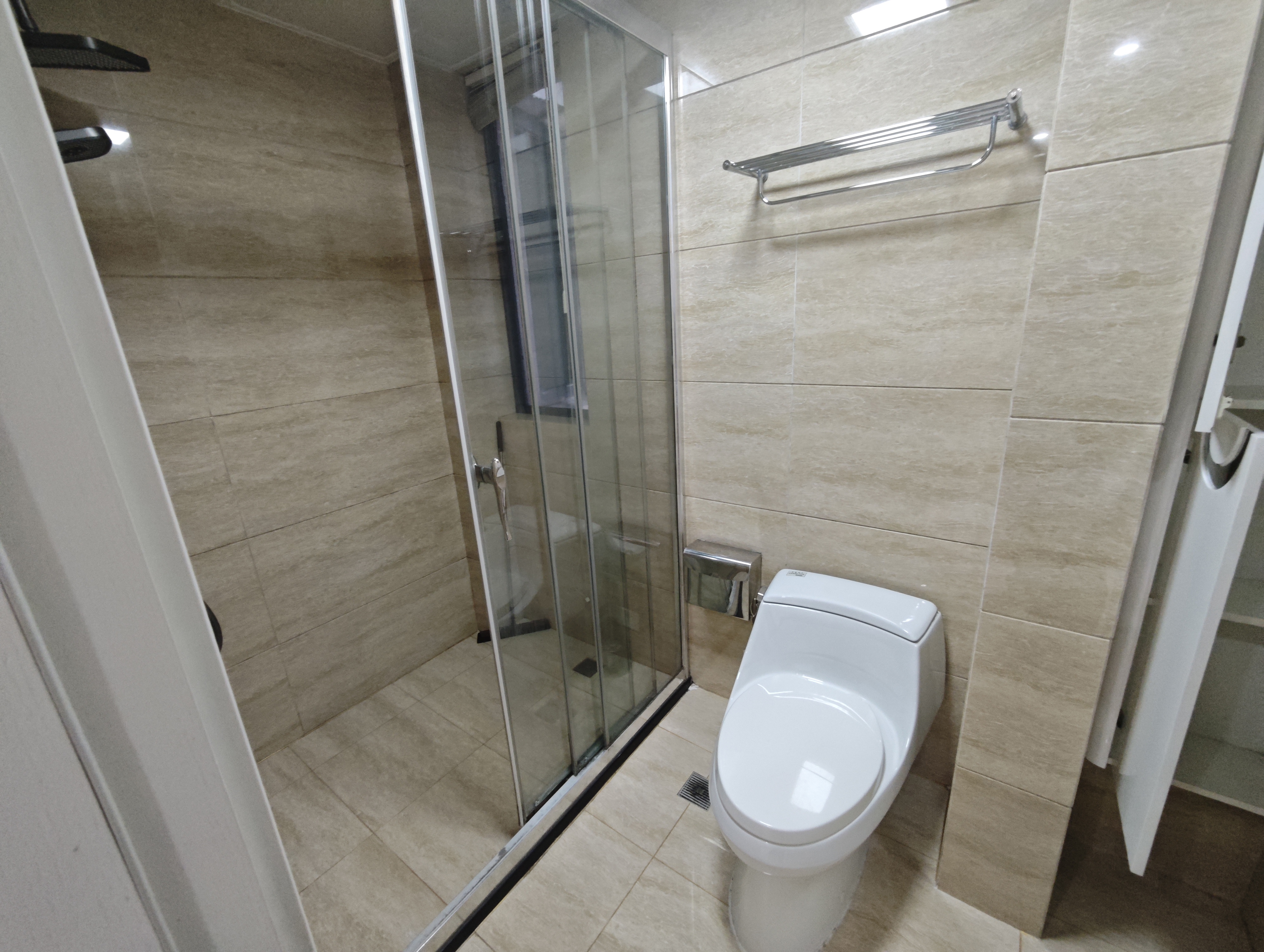 益兴名流府 3室2厅2卫 138m&sup2;