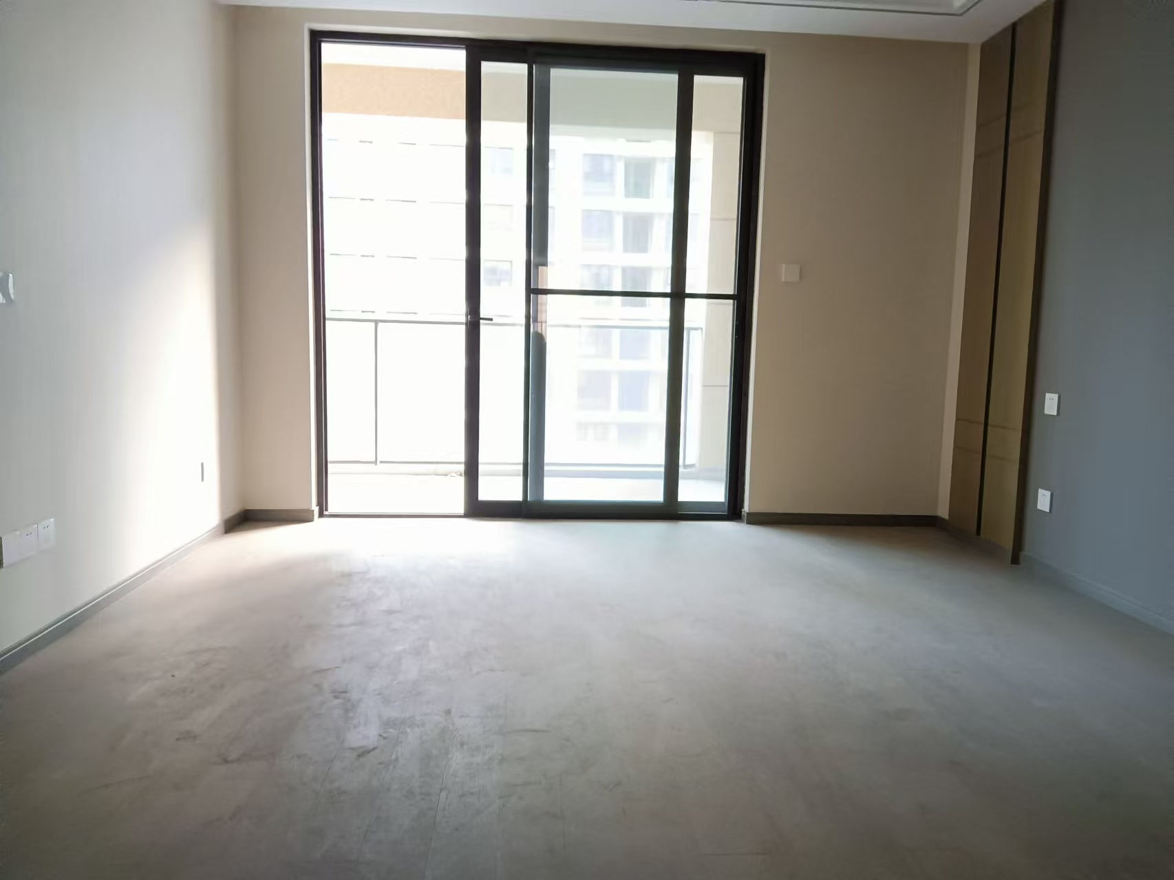 绿城&middot;诚园 3室2厅2卫 132m&sup2;