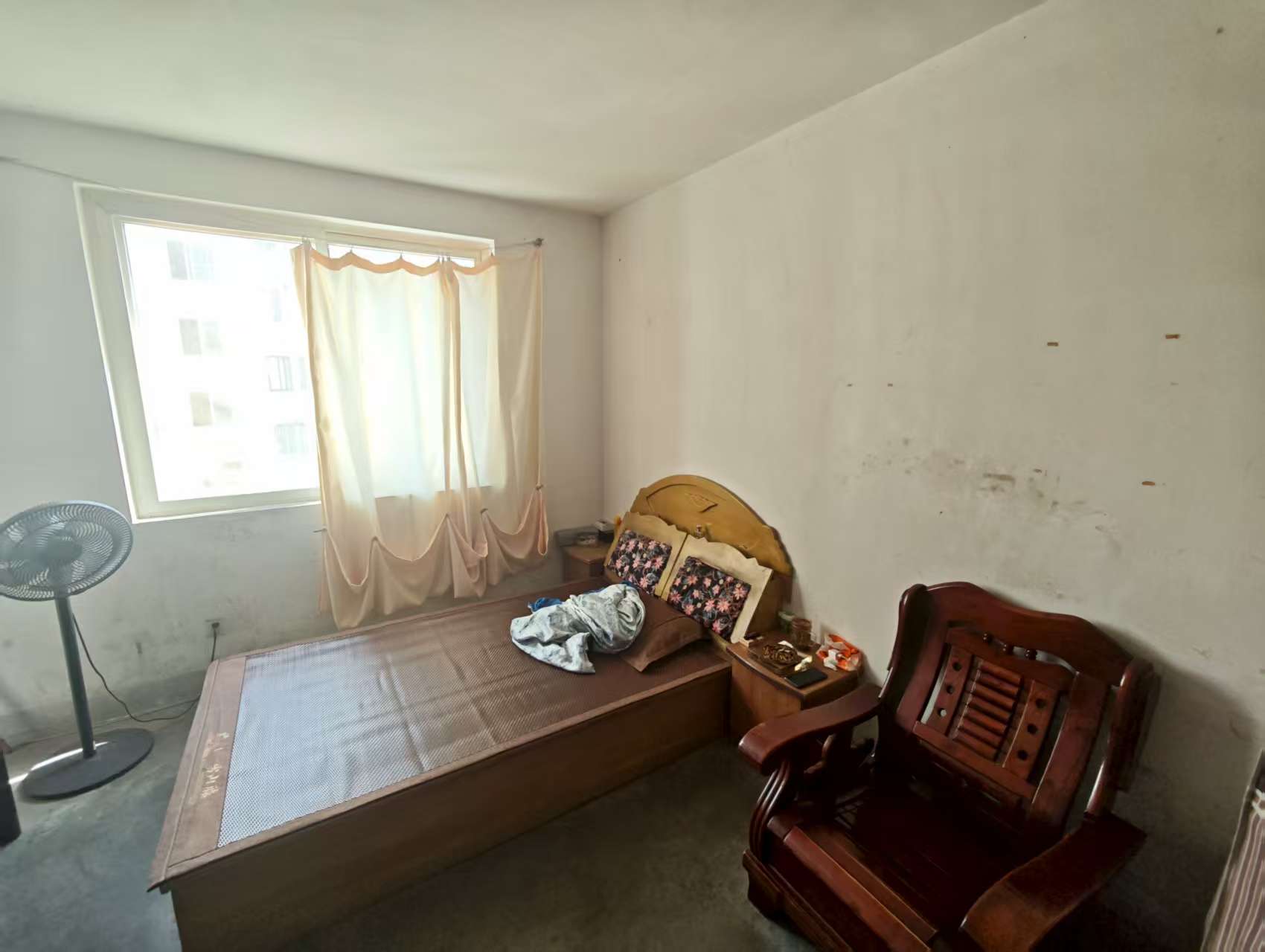 紫东花苑 2室1厅1卫 77.00m&sup2;