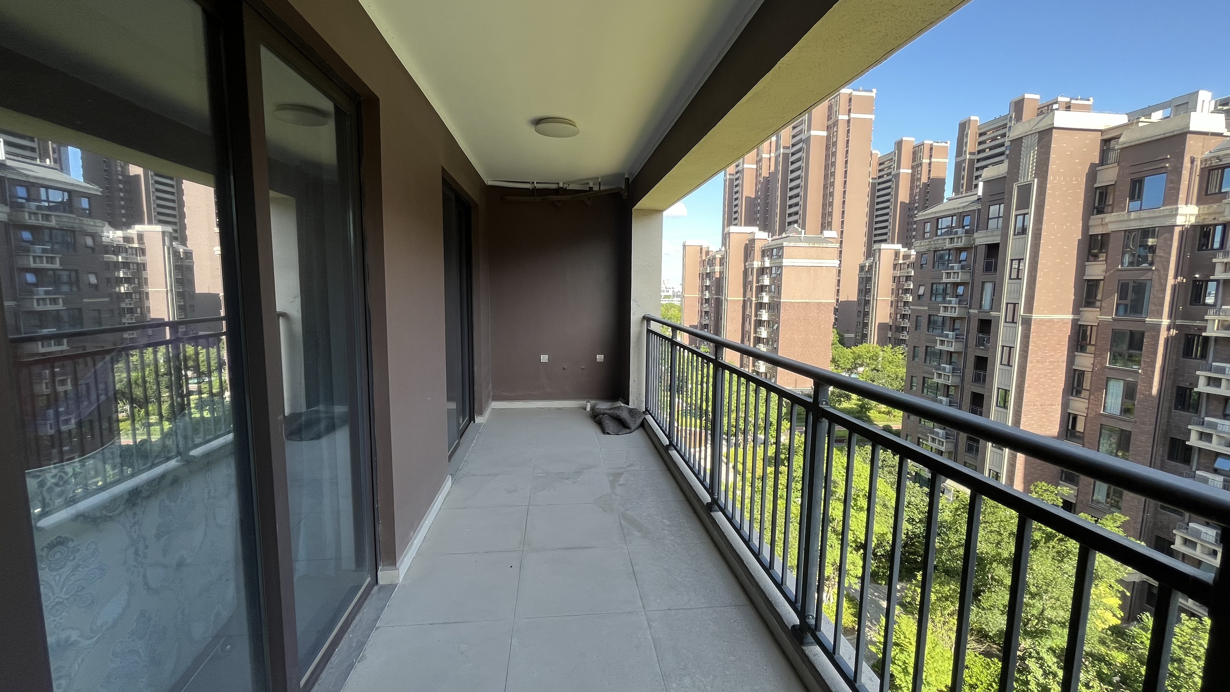 林肯公园 4室2厅2卫 144m&sup2;