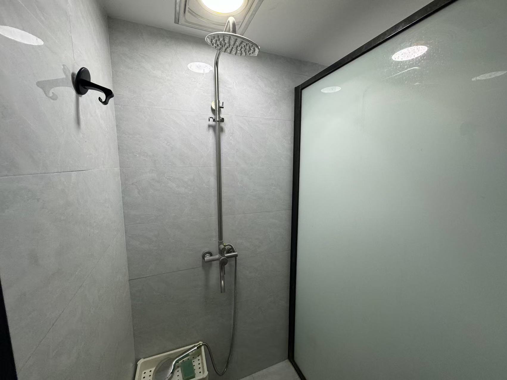 赛格时代广场 3室1厅1卫 62m&sup2;