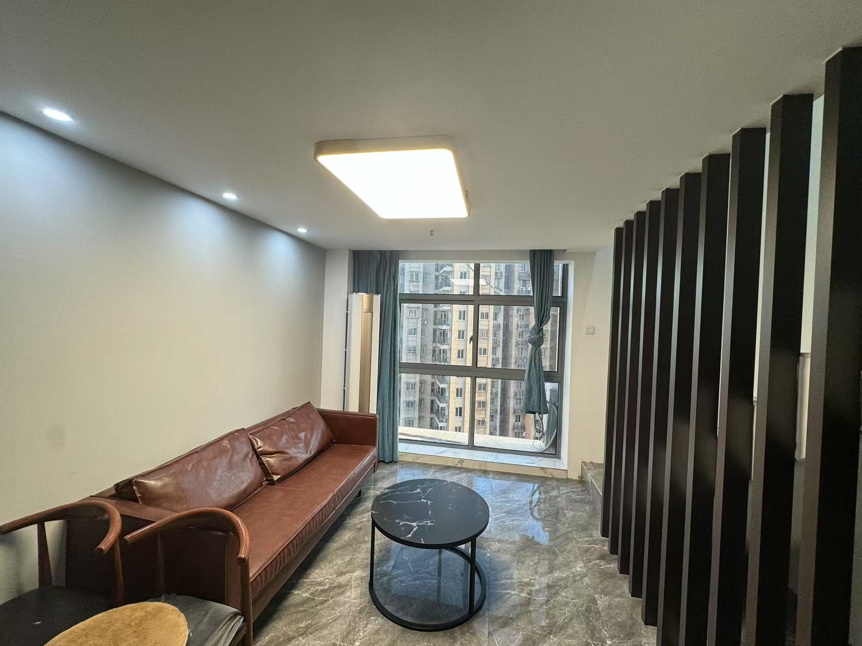 赛格时代广场 3室1厅1卫 62m²