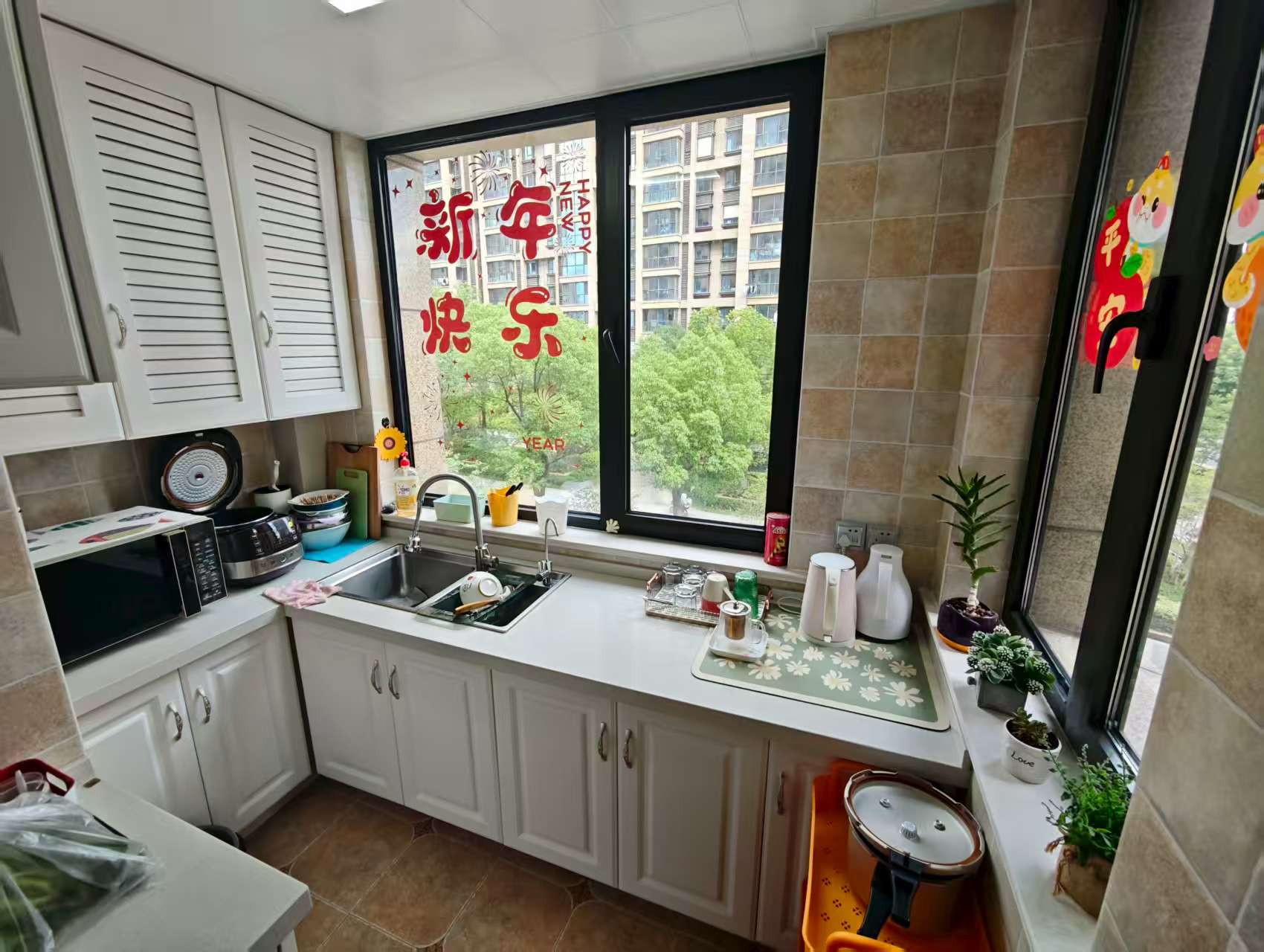 苏建学府雅居 3室2厅1卫 113m&sup2;