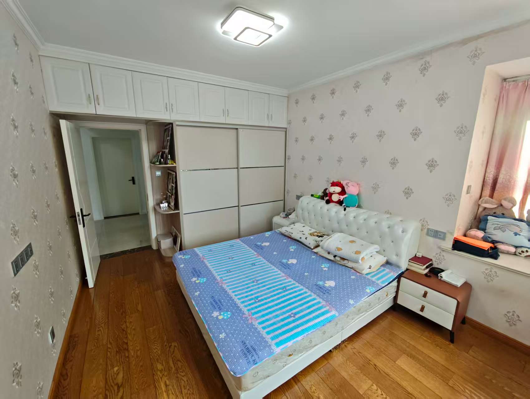 苏建学府雅居 3室2厅1卫 113m&sup2;