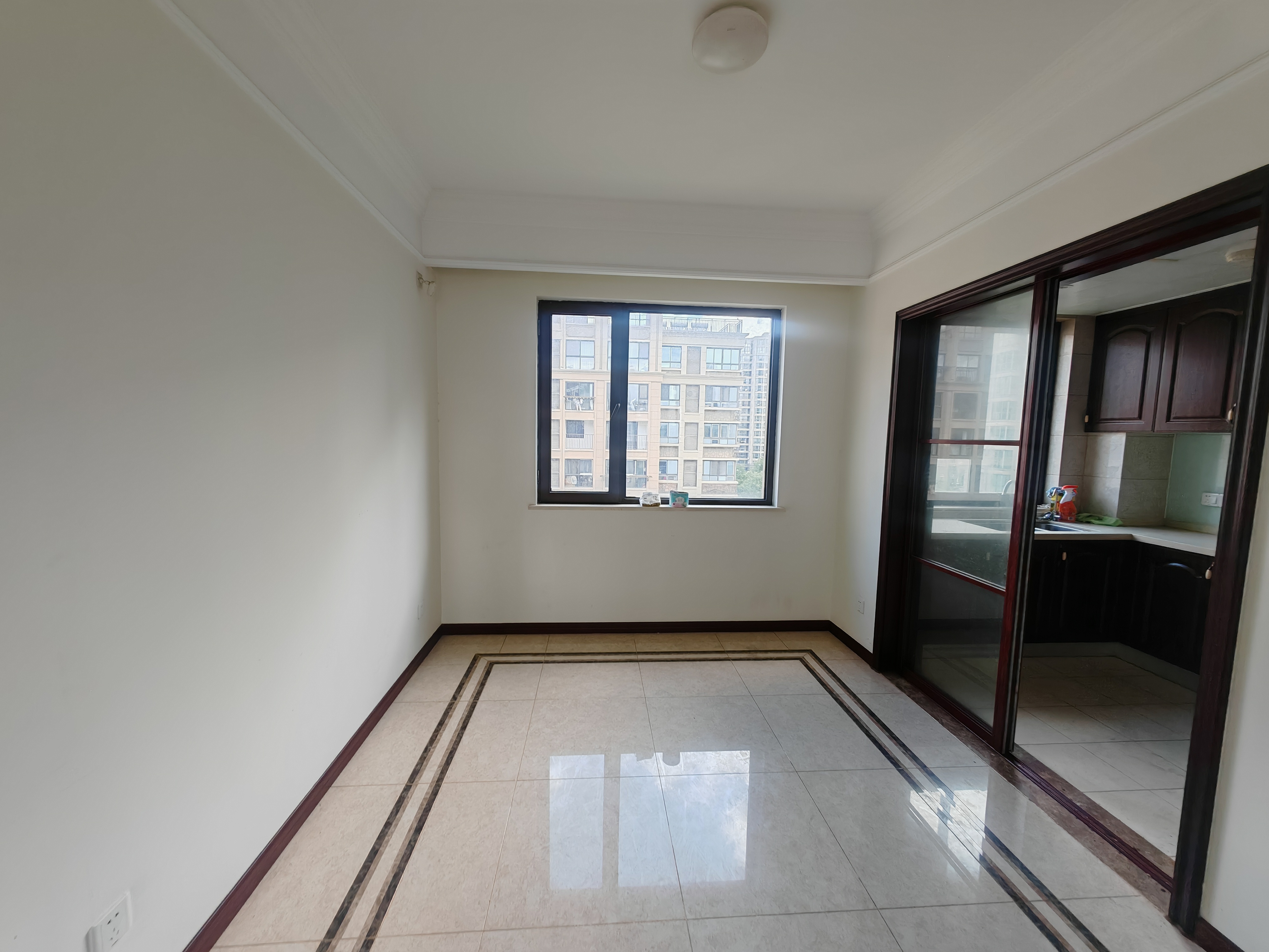 中梁望府 4室2厅2卫 147.79m²