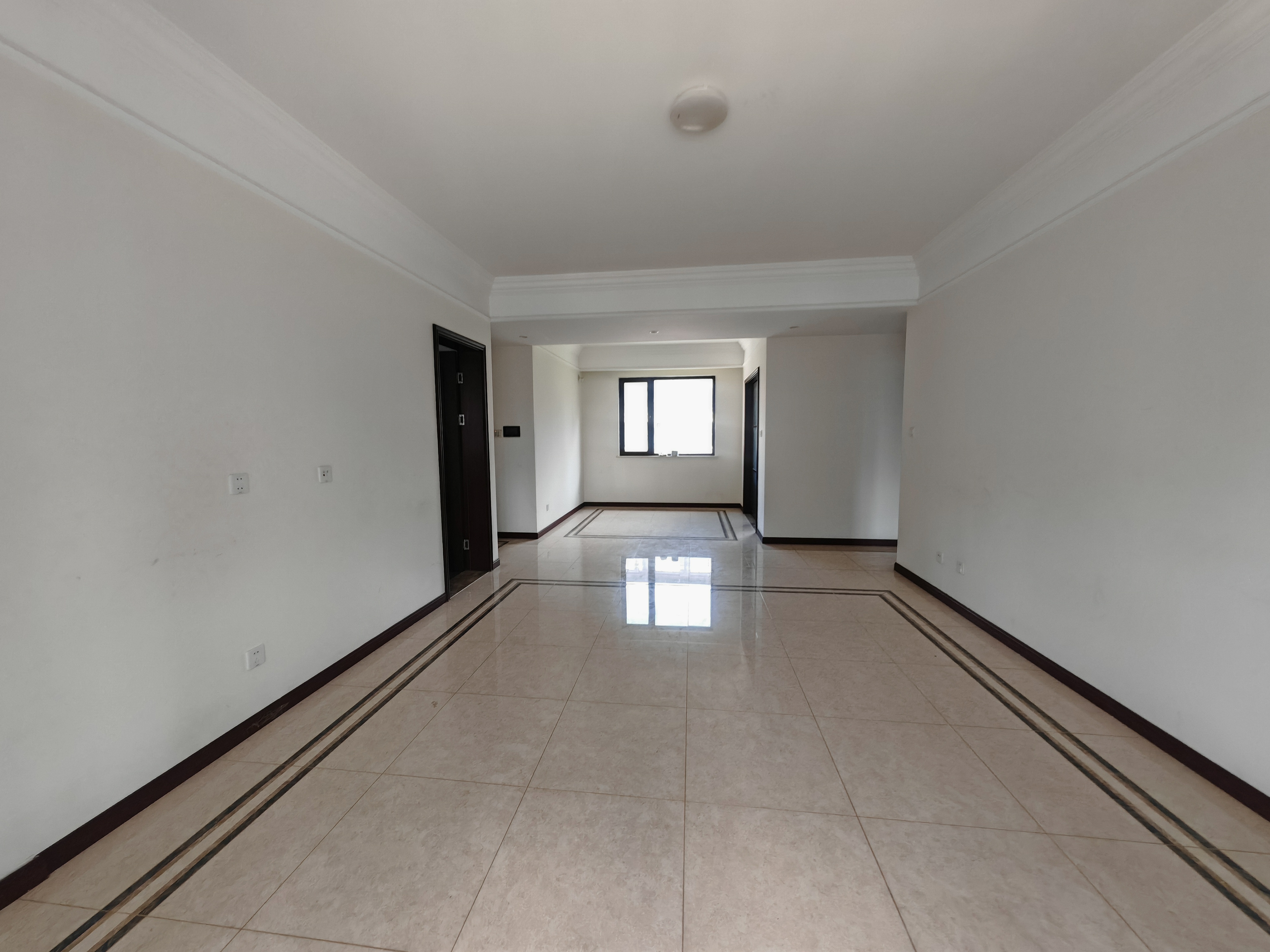 中梁望府 4室2厅2卫 147.79m&sup2;