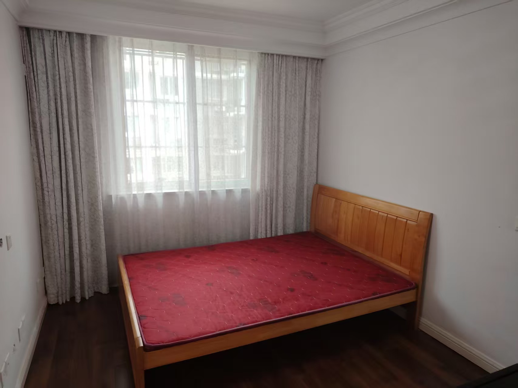 锦安花园 2室1厅1卫 89m&sup2;