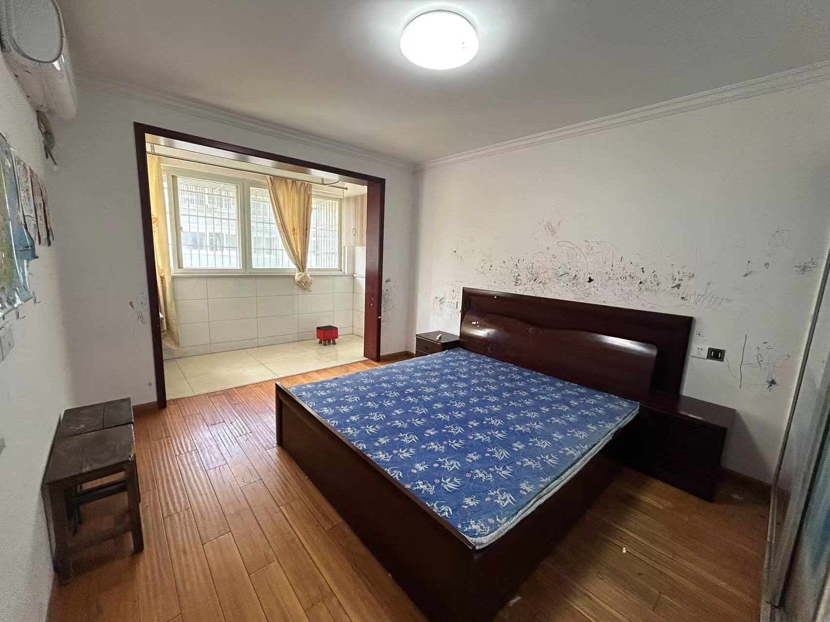 天山花苑西区 2室1厅1卫 83m&sup2;