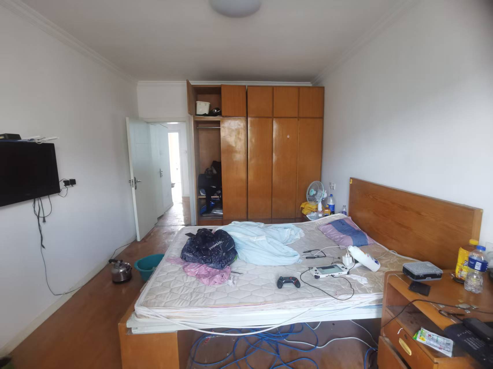 虹桥新村(朝霞路) 1室1厅1卫 46m&sup2;