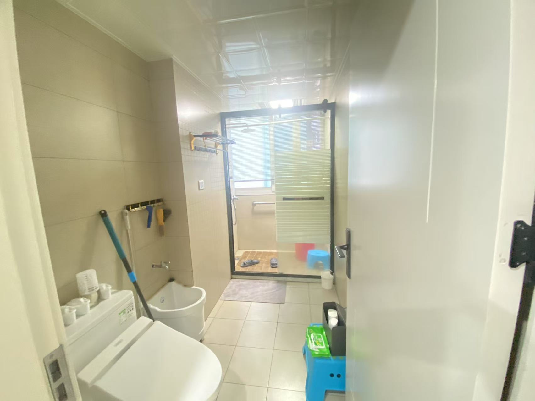 光明东村二期 3室2厅1卫 145m&sup2;