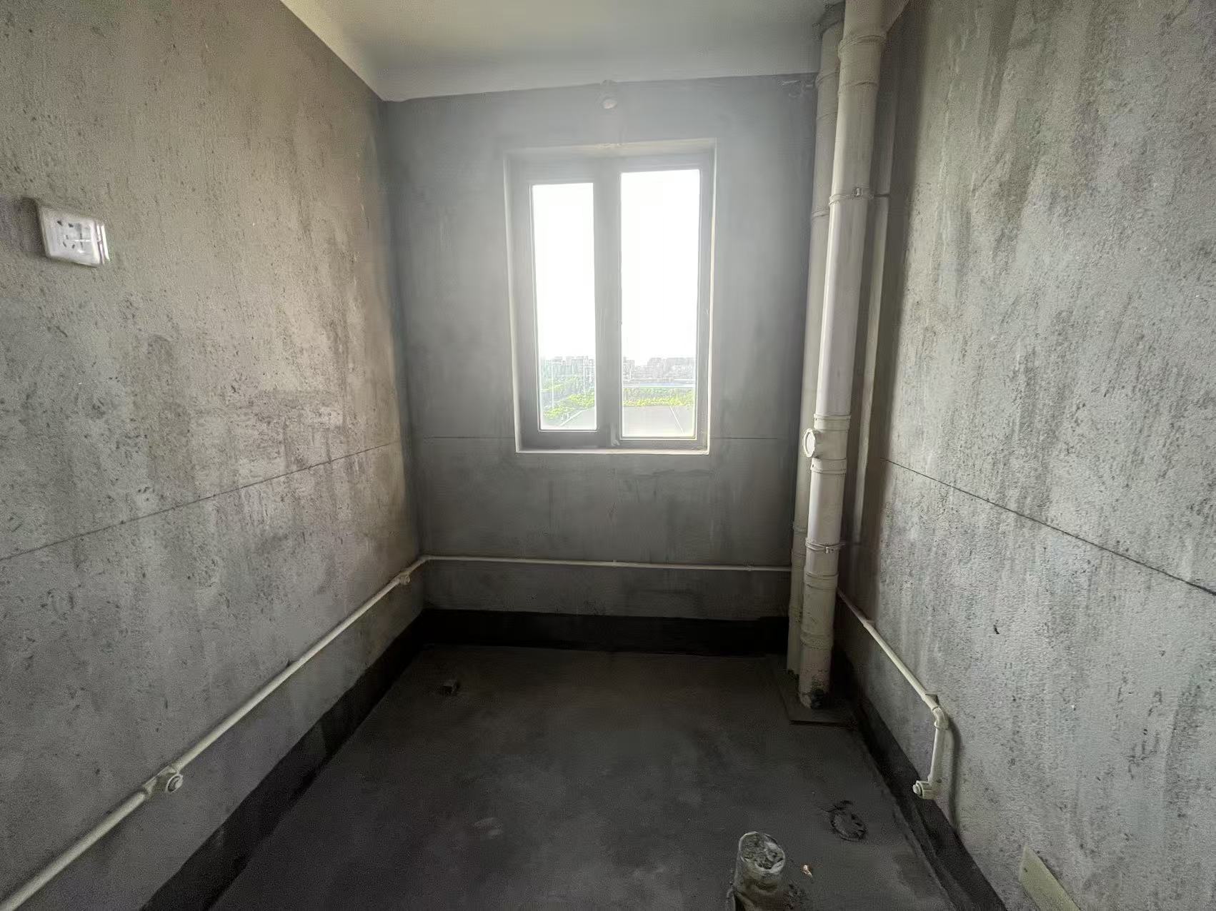 华山花苑六期 3室2厅2卫 125m&sup2;