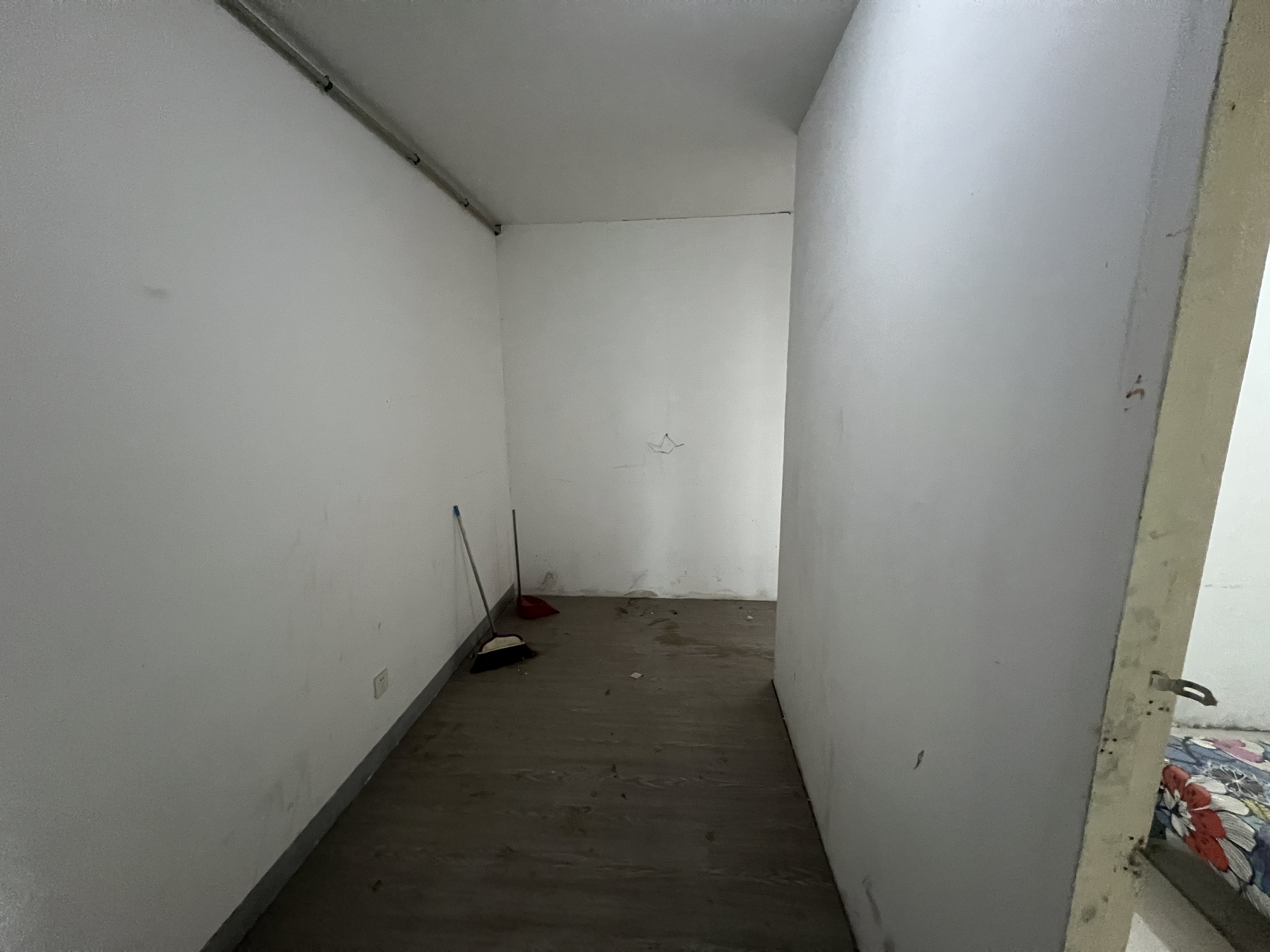 华润悦锦湾 5室1厅1卫 96.00m²