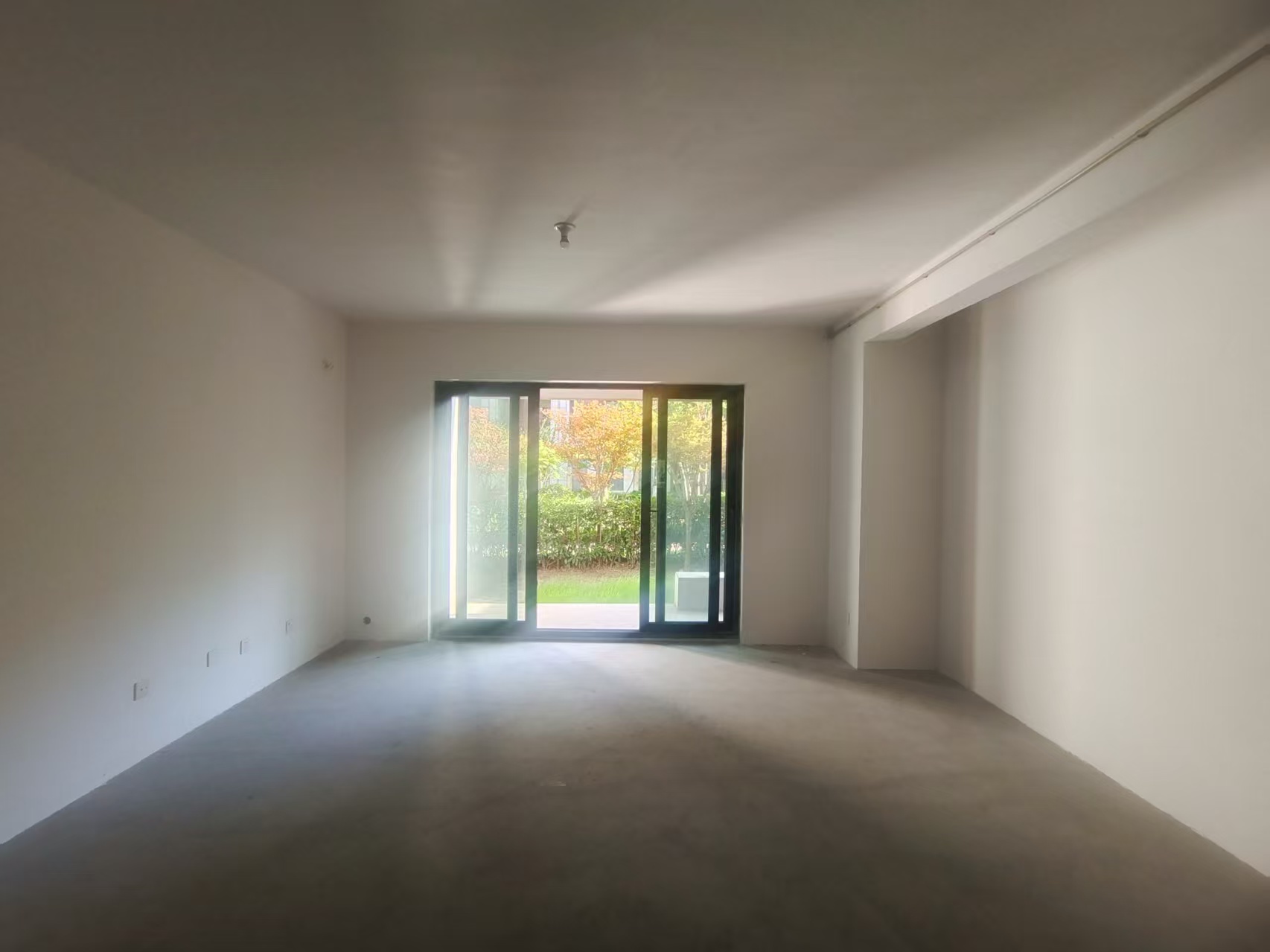 星湖郡 2室2厅2卫 114m&sup2;