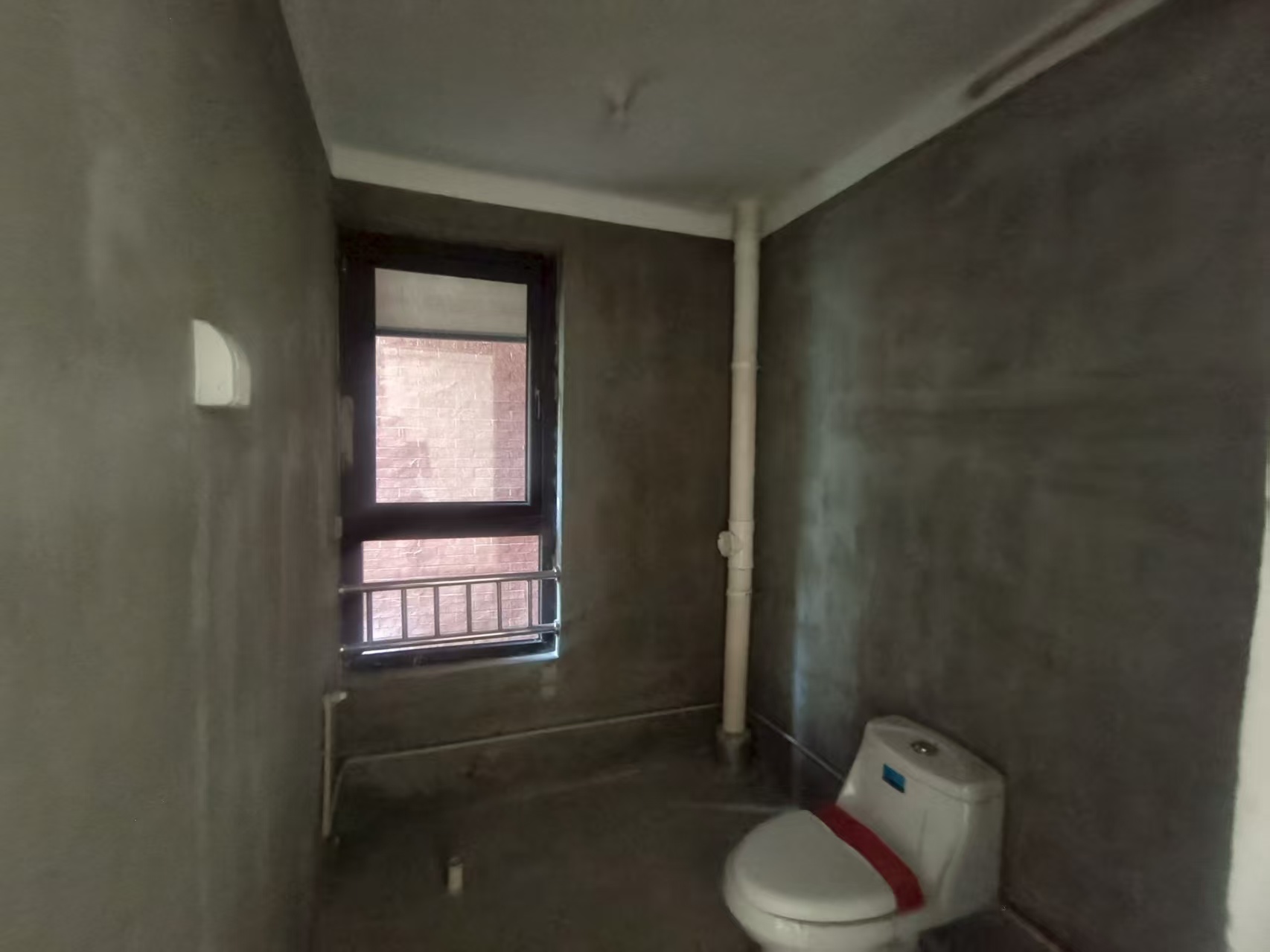 星湖郡 2室2厅2卫 114m&sup2;