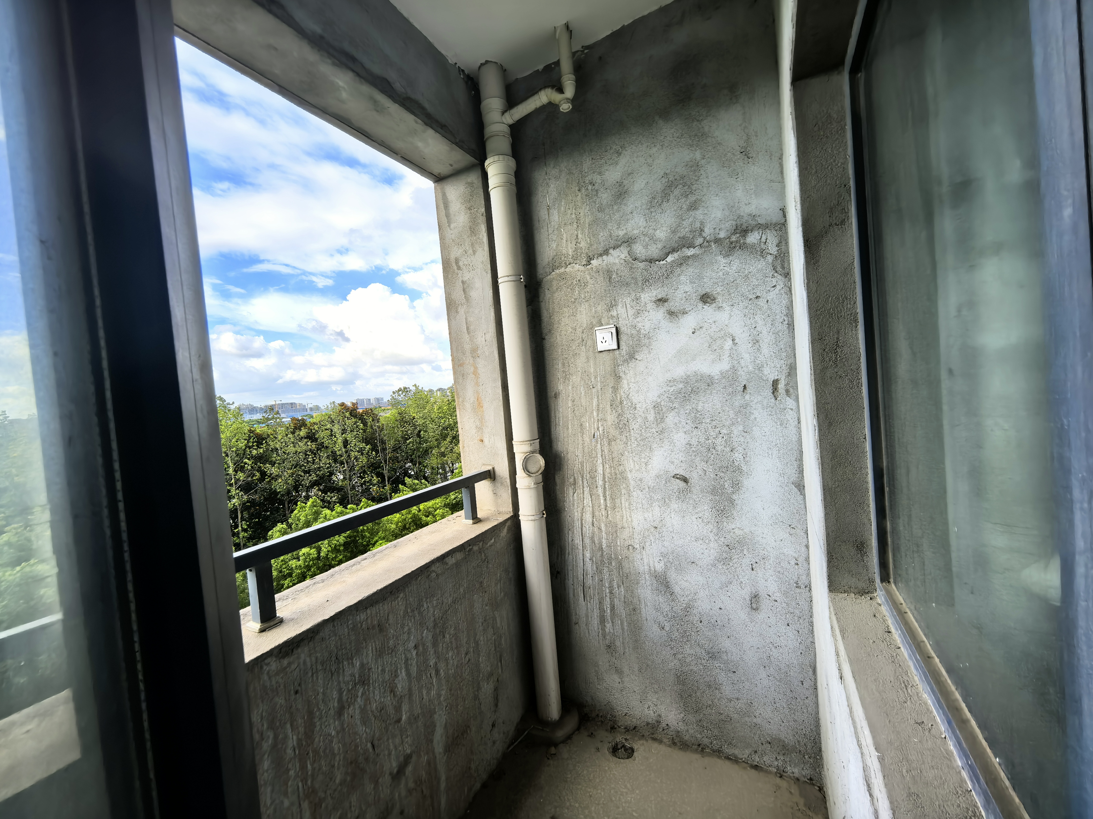 华山朝霞里(朝霞里花苑) 3室2厅1卫 125m&sup2;