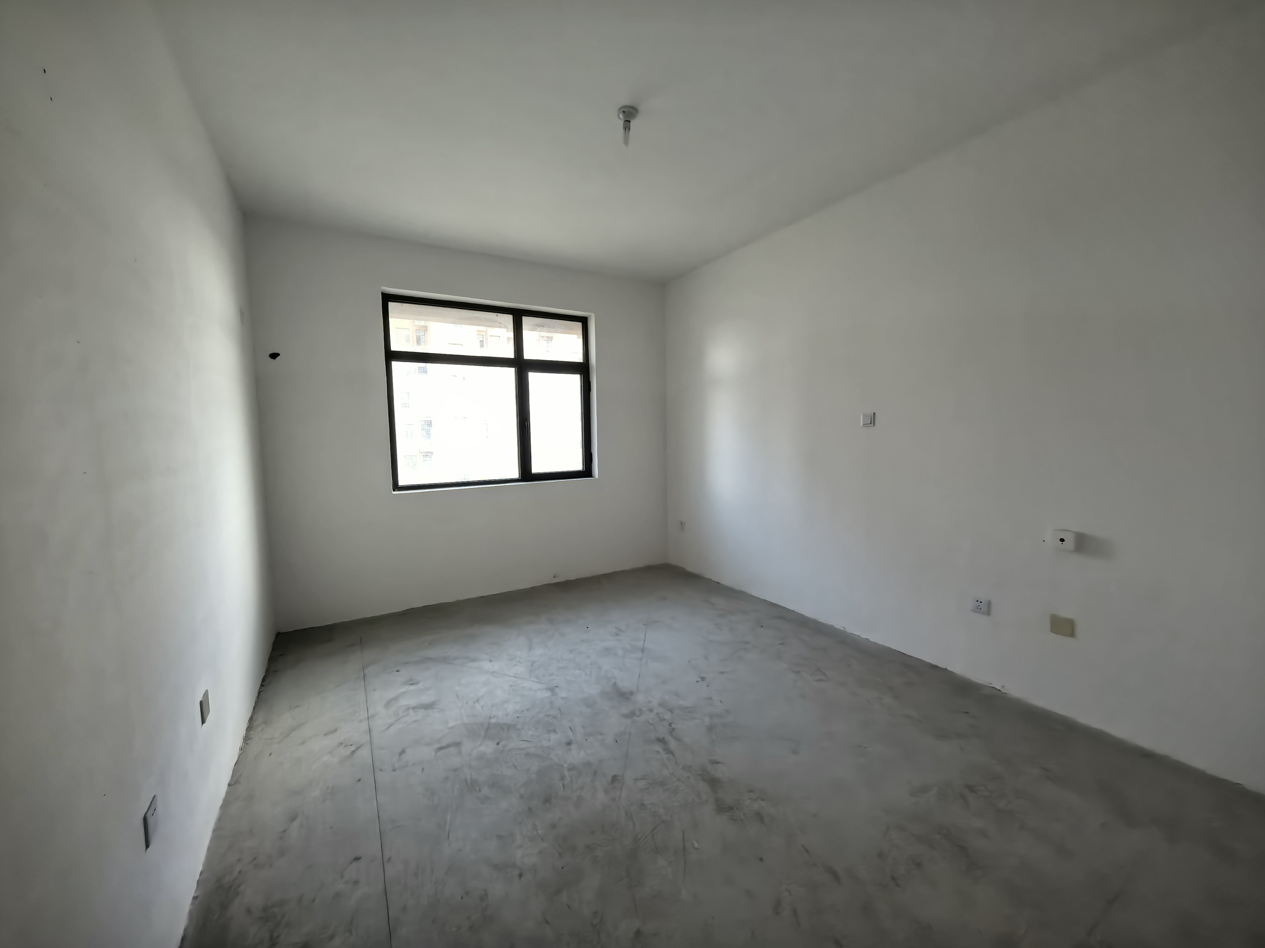 华山朝霞里(朝霞里花苑) 3室2厅1卫 125m&sup2;