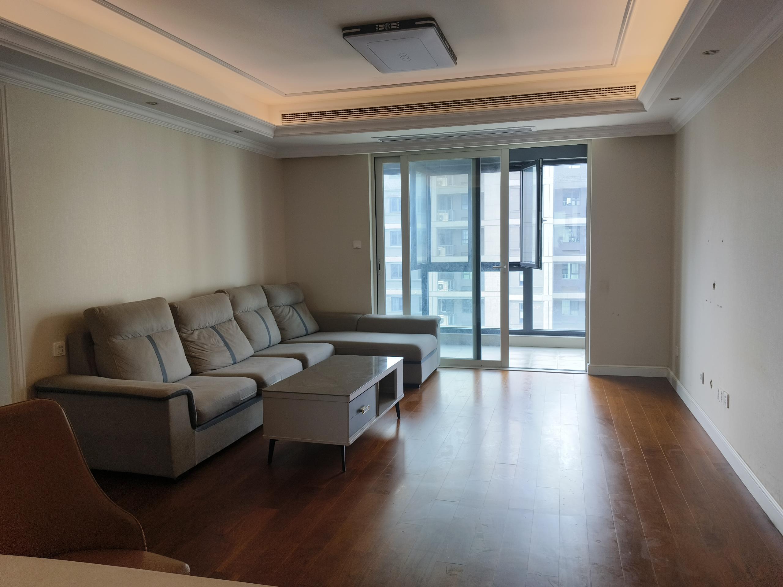 融创盛和九里桃源 3室2厅2卫 128m&sup2;