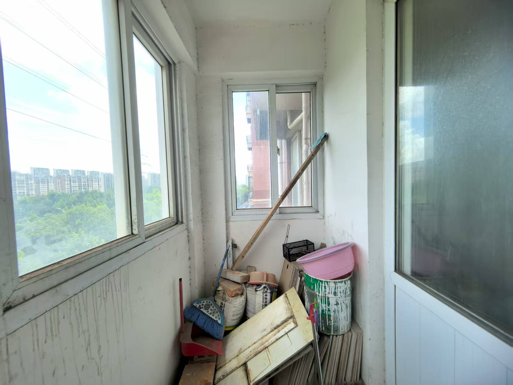 盛唐公寓 2室2厅1卫 88m&sup2;