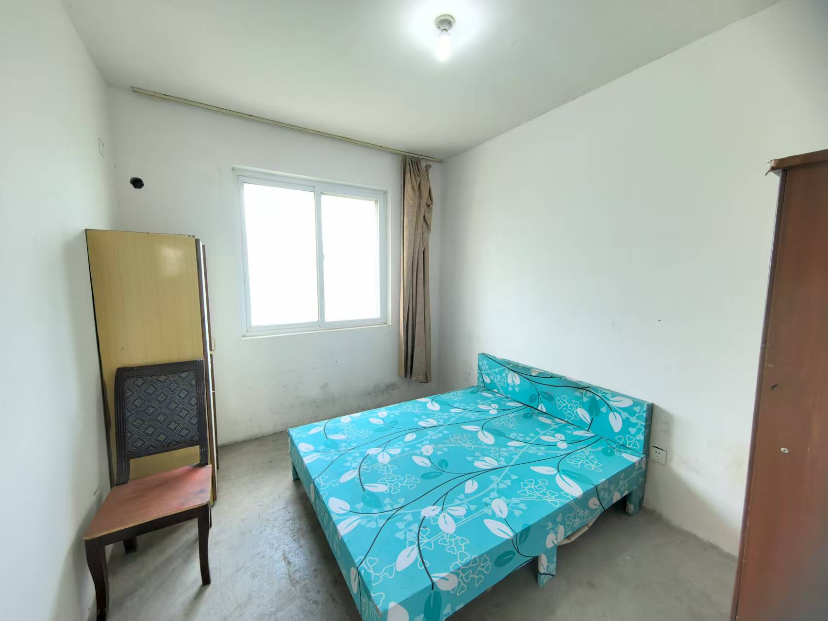 盛唐公寓 2室2厅1卫 88m&sup2;