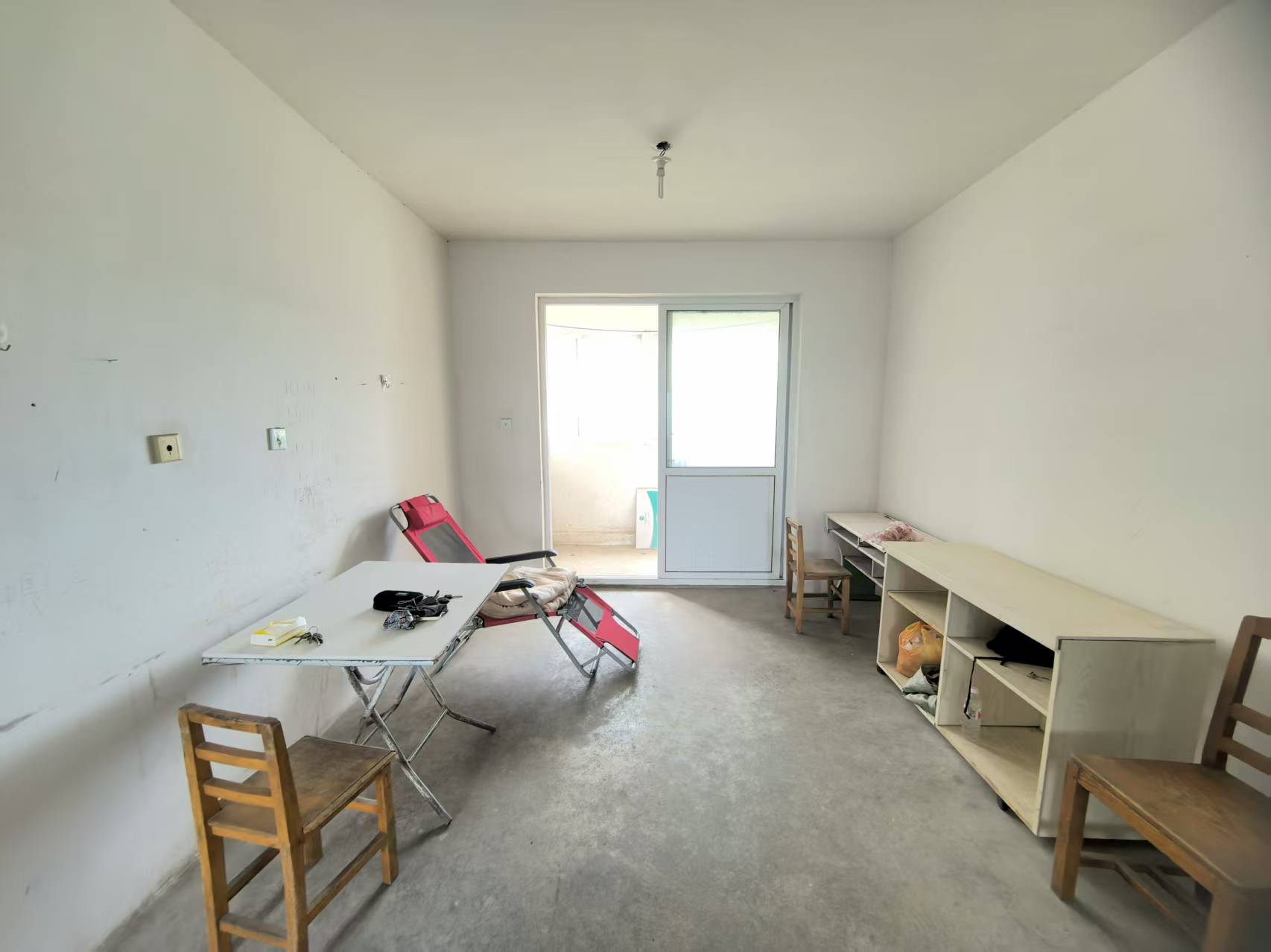 盛唐公寓 2室2厅1卫 88m&sup2;