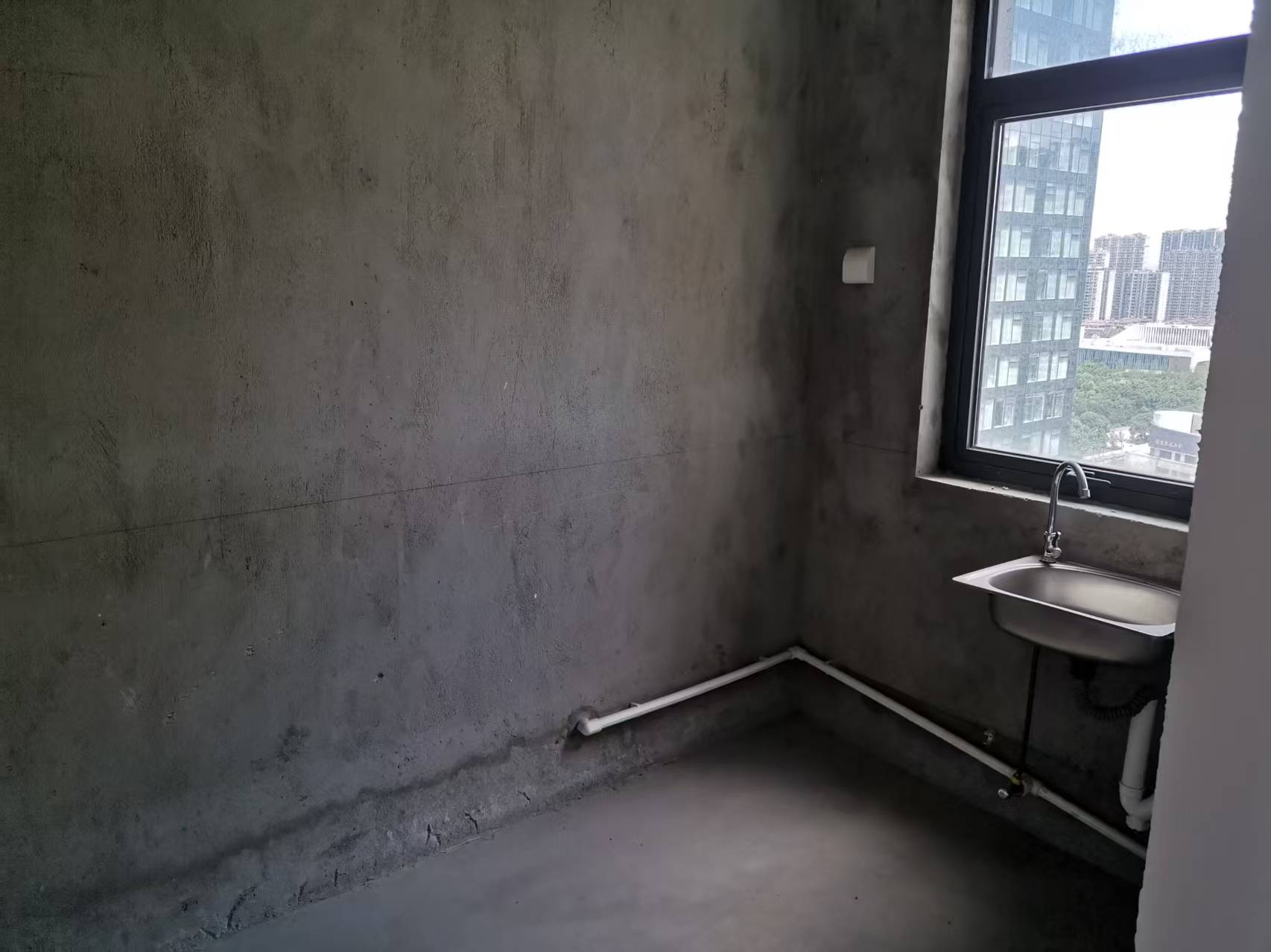翠园 3室2厅2卫 132m&sup2;