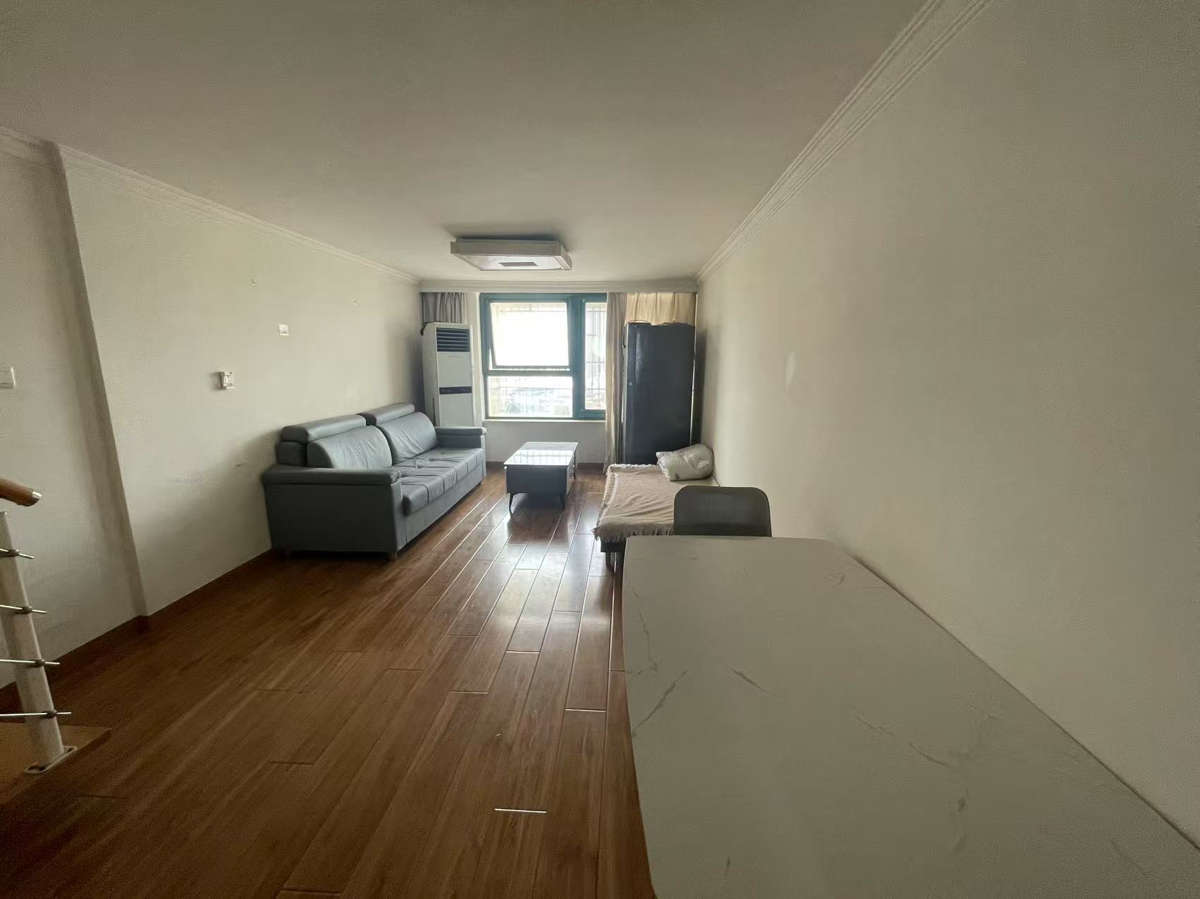 奥特莱斯 2室1厅1卫 110m&sup2;