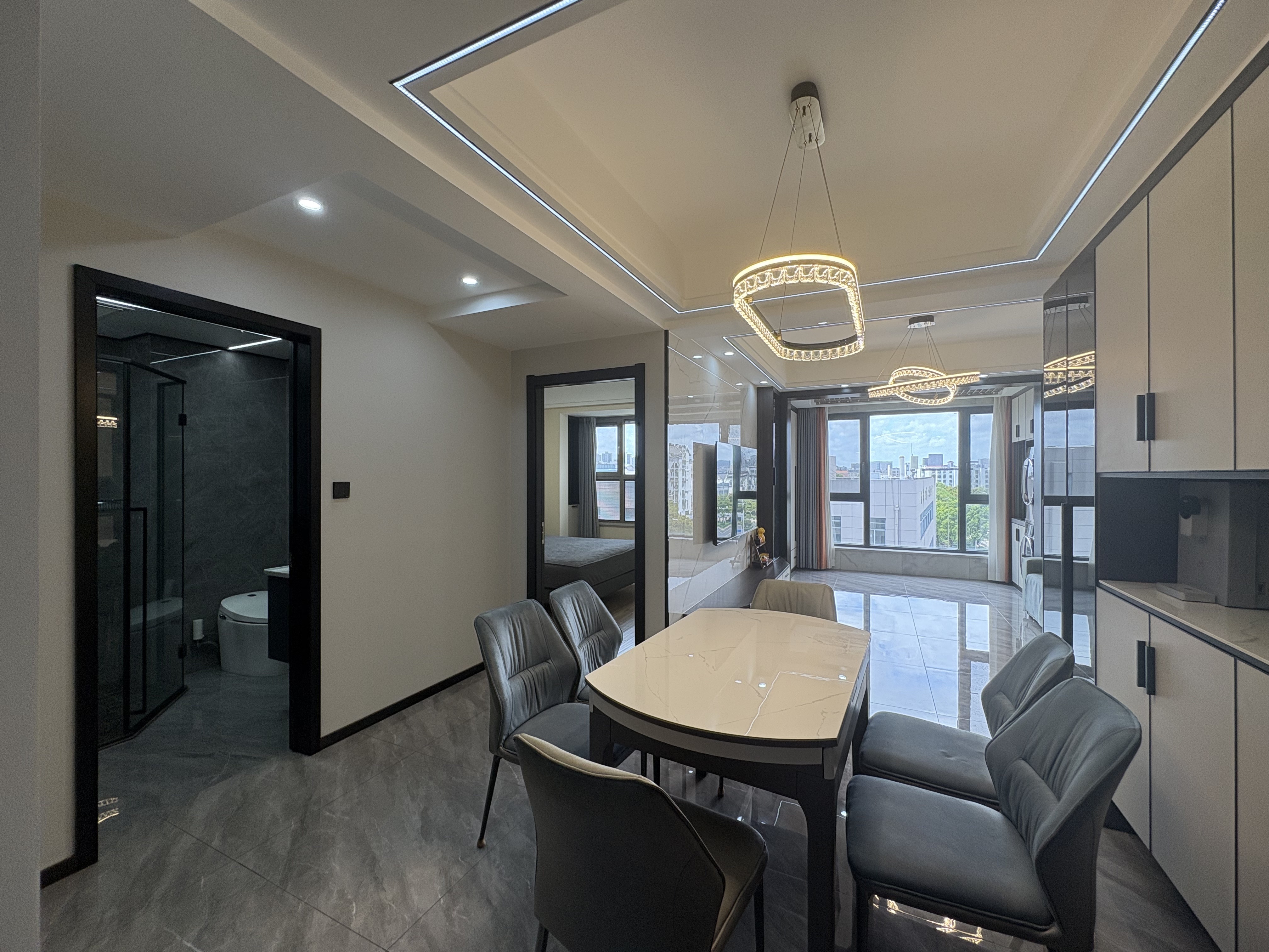 融创荣润&middot;玖樟台 2室2厅1卫 75.00m&sup2;
