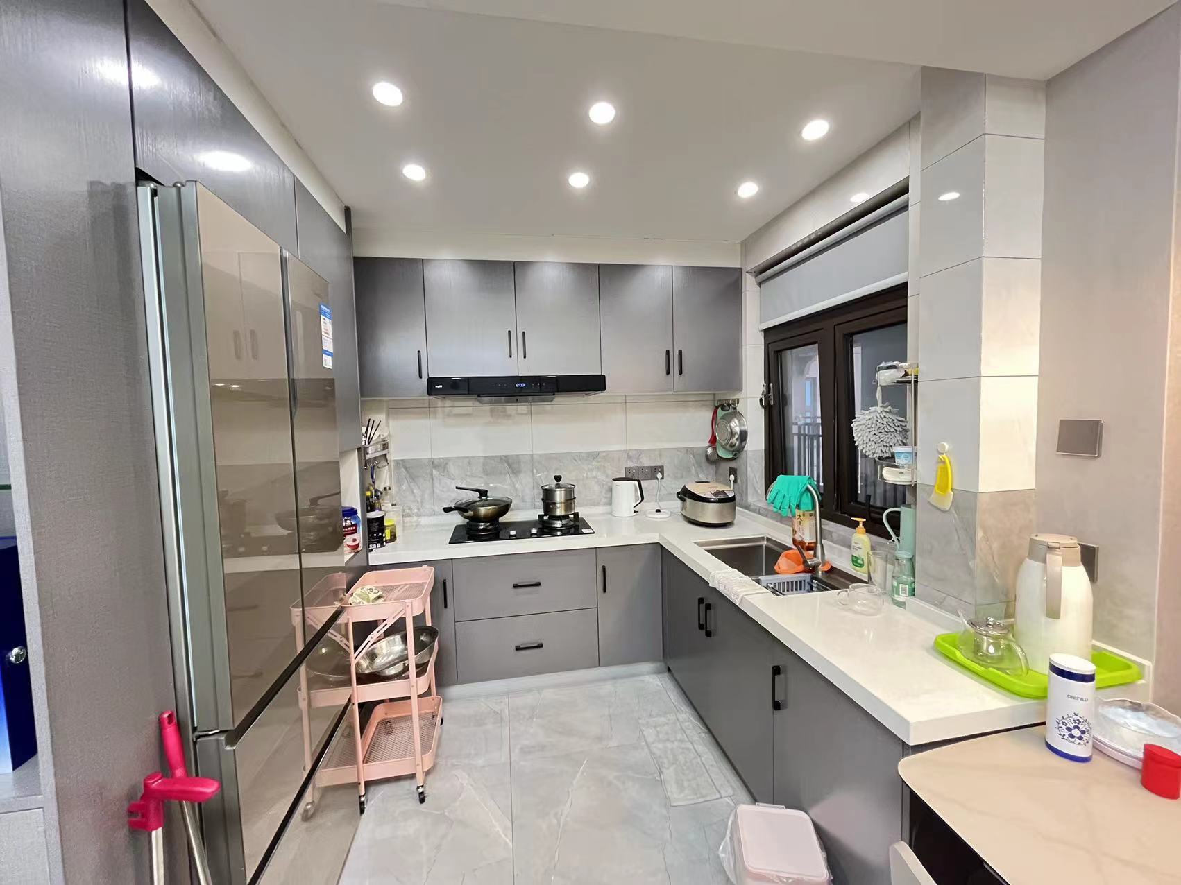 华强城四期 3室2厅1卫 105m&sup2;