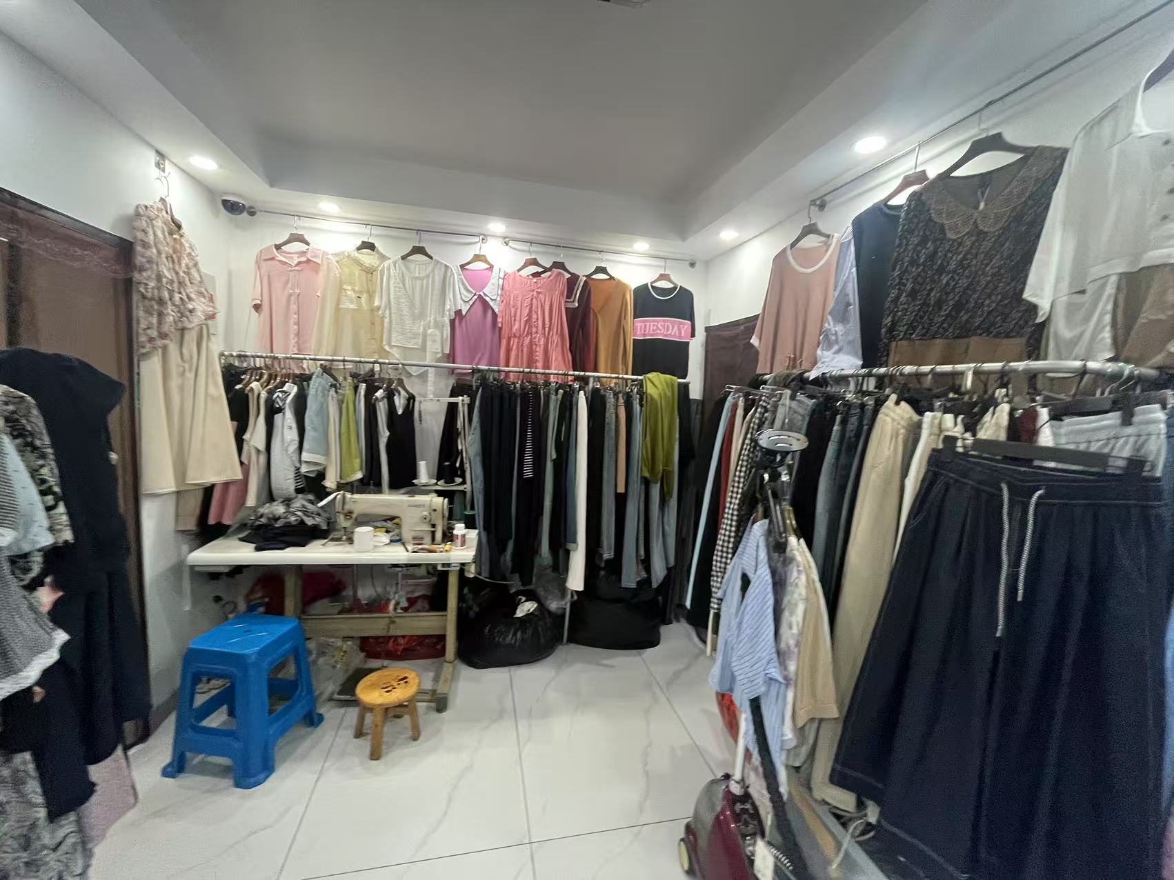 易家桥新村 1室1厅1卫 43m&sup2;