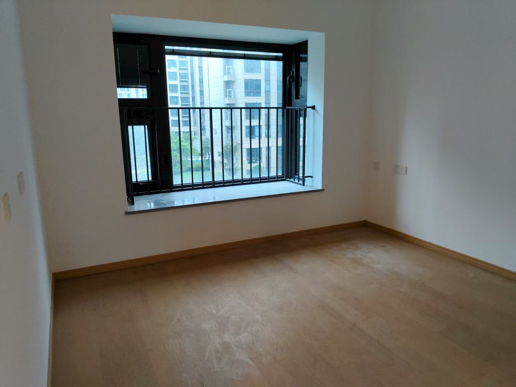 时光漫城 4室2厅2卫 124.66m&sup2;
