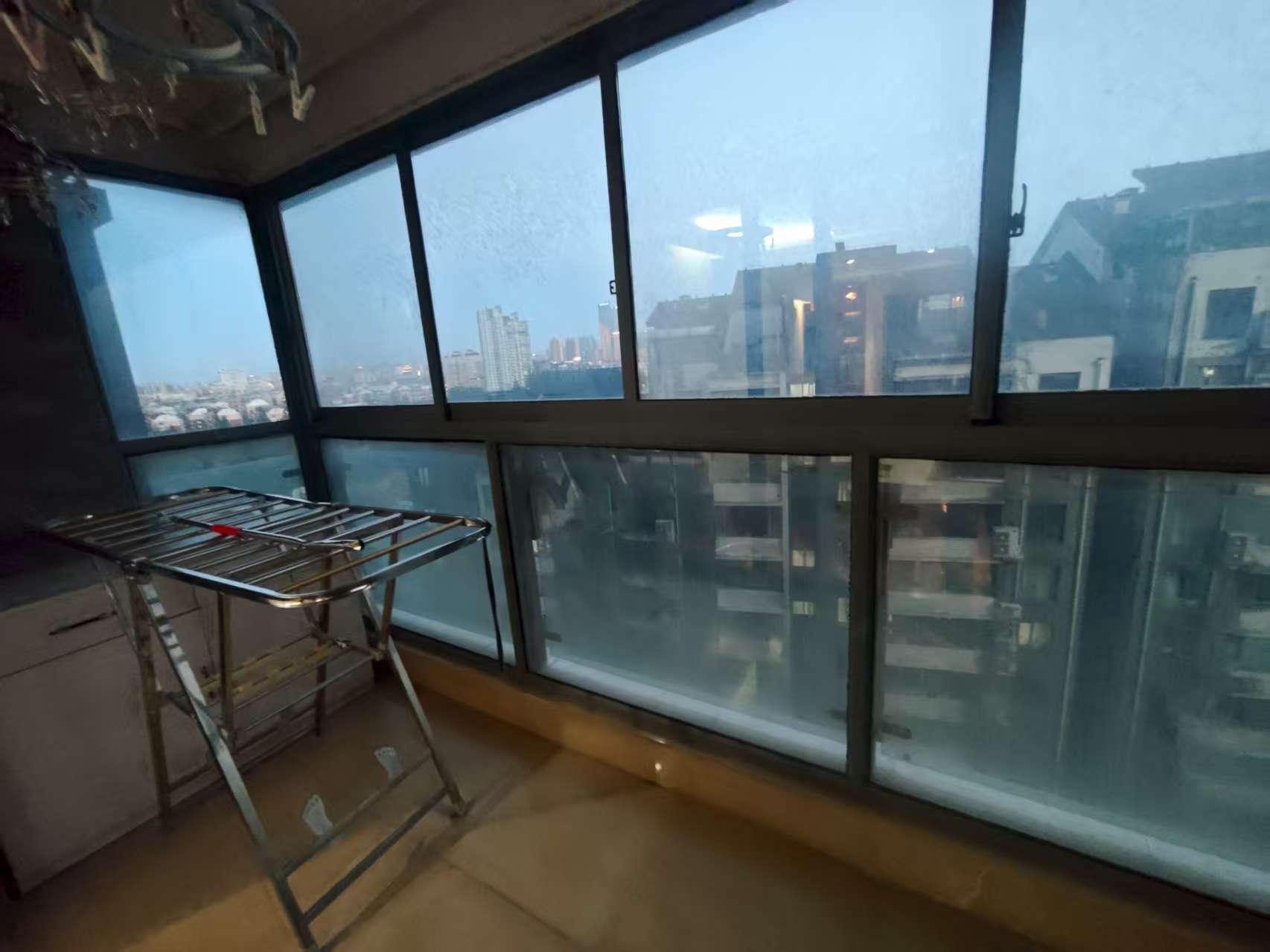 江海名苑南区 3室2厅2卫 155m&sup2;