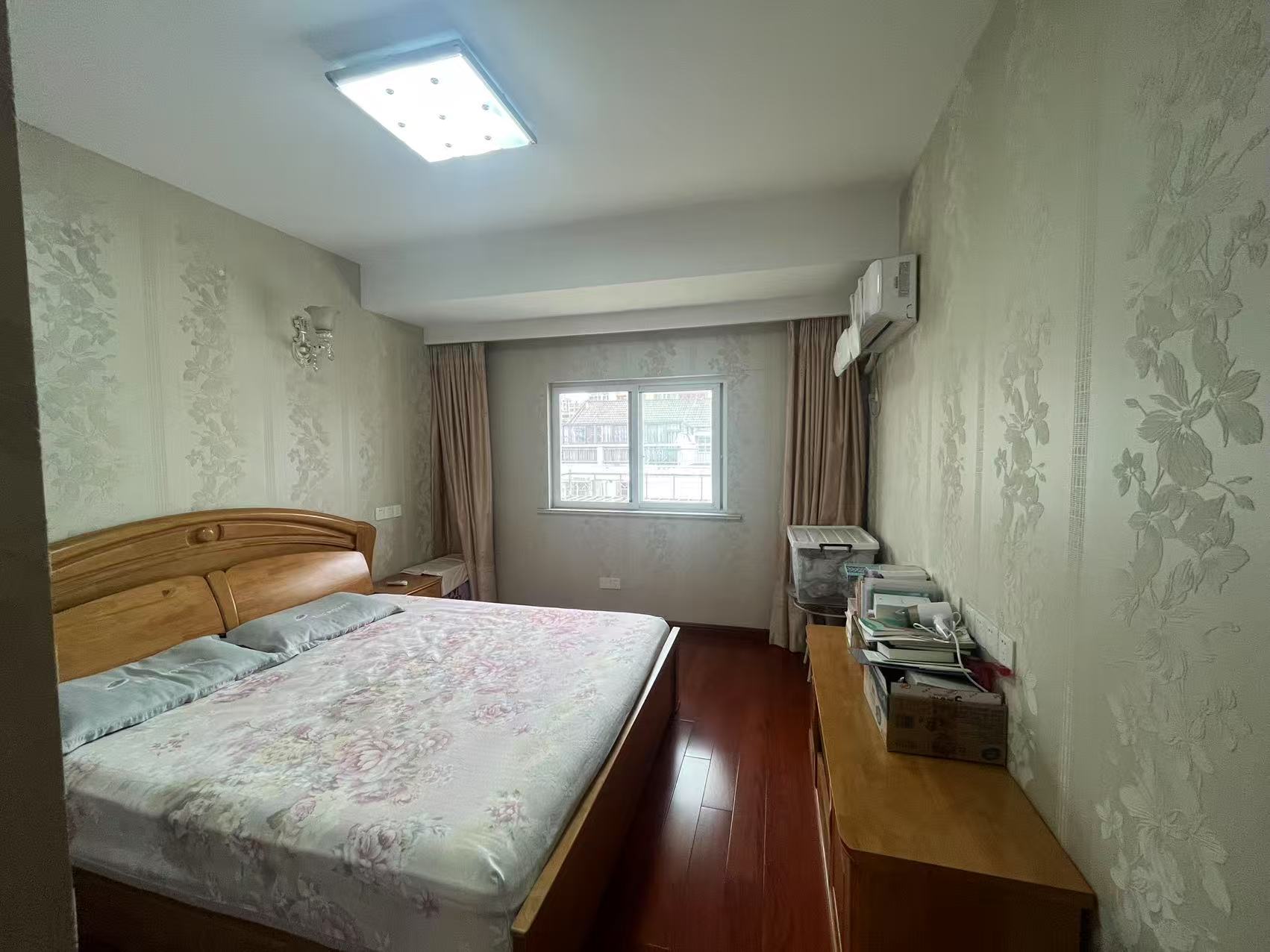 金霞南苑南区 3室2厅2卫 125m&sup2;